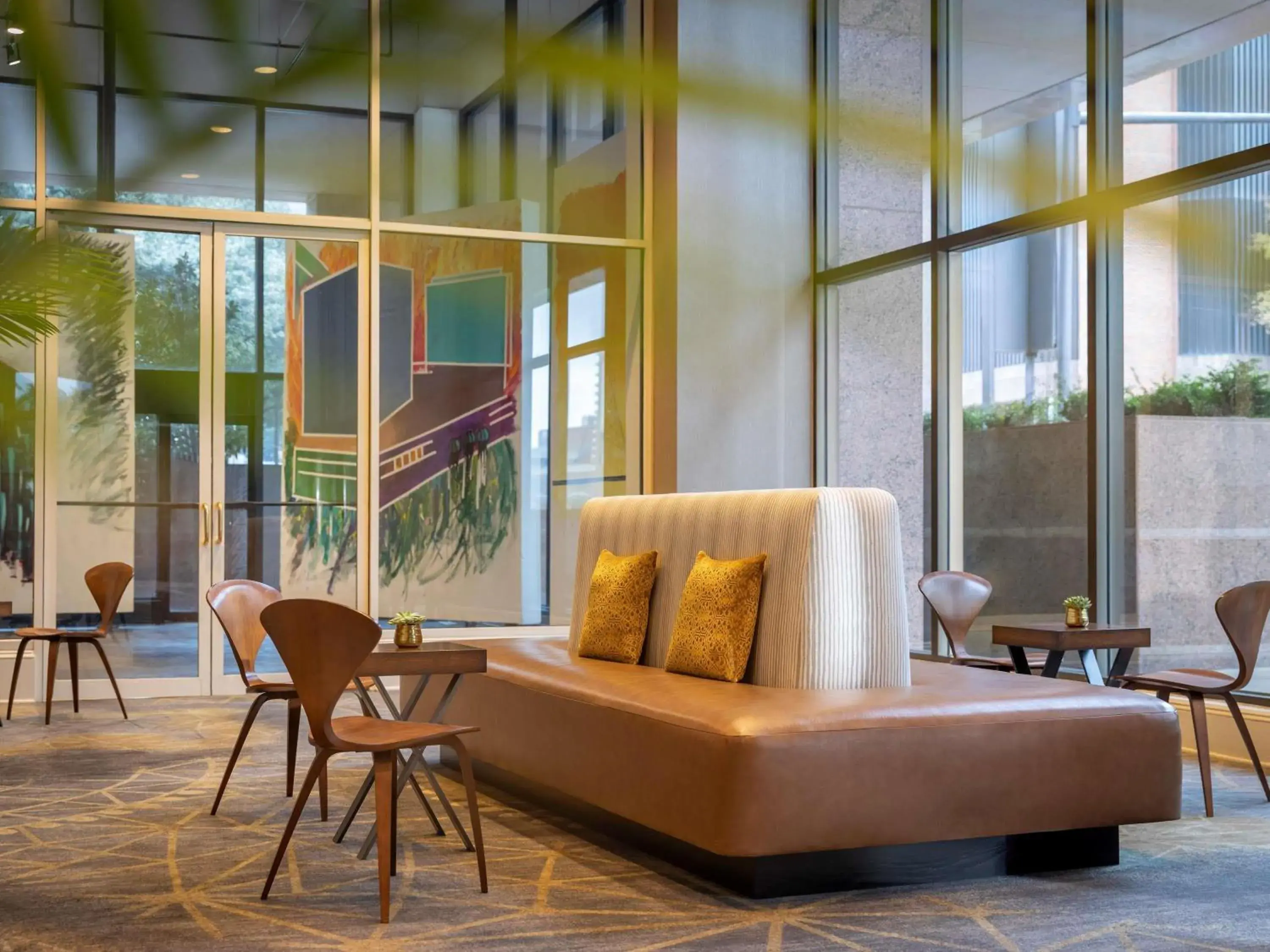 Property building in Fairmont Dallas Property building in Fairmont Dallas