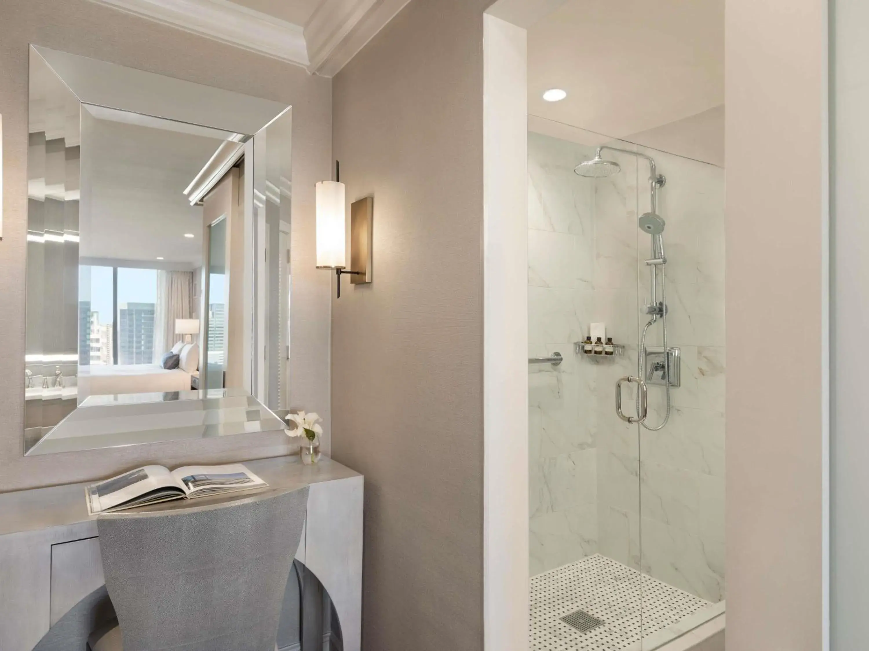 Bedroom in Fairmont Dallas Bedroom in Fairmont Dallas