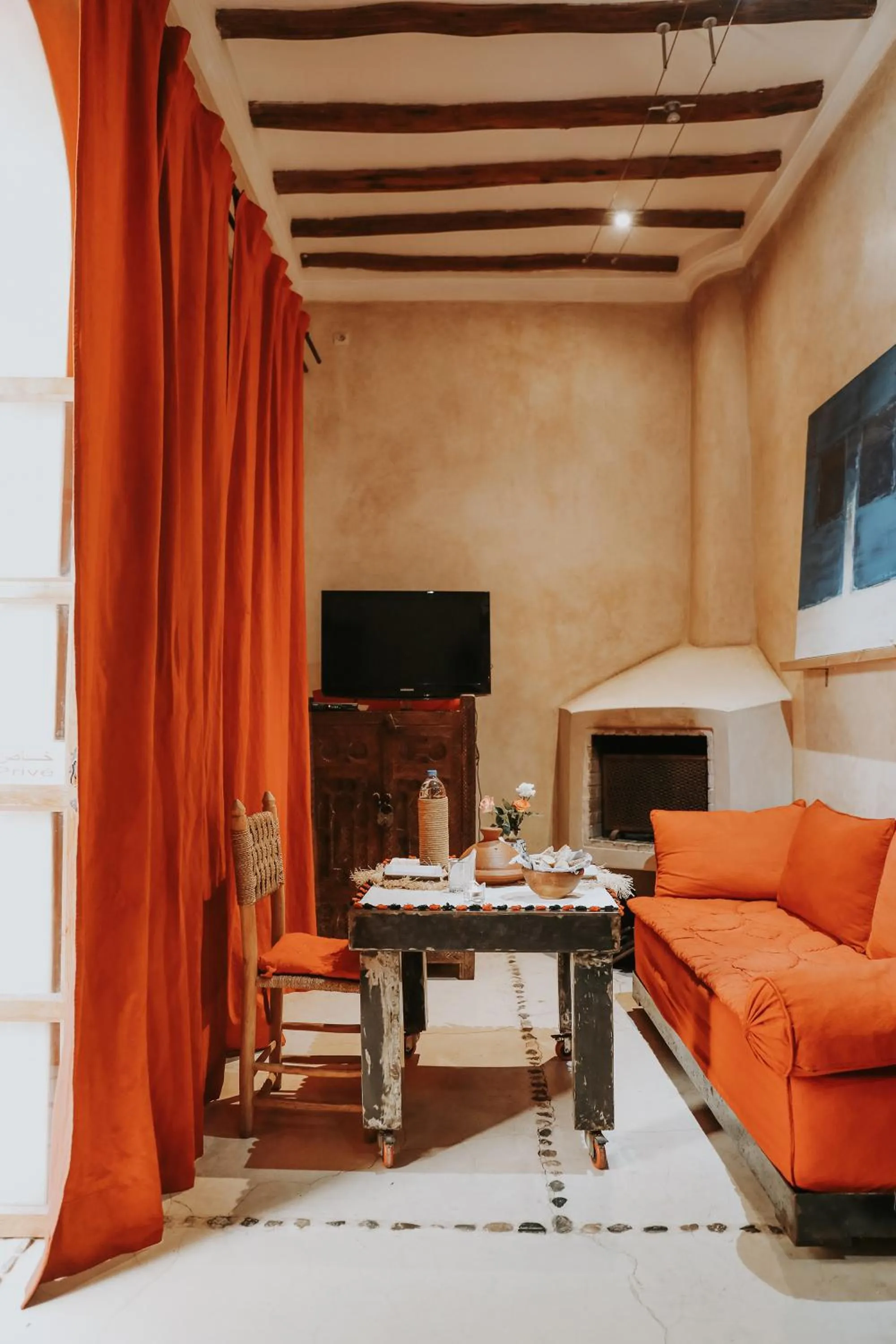 TV and multimedia in Dar Nour el Houda