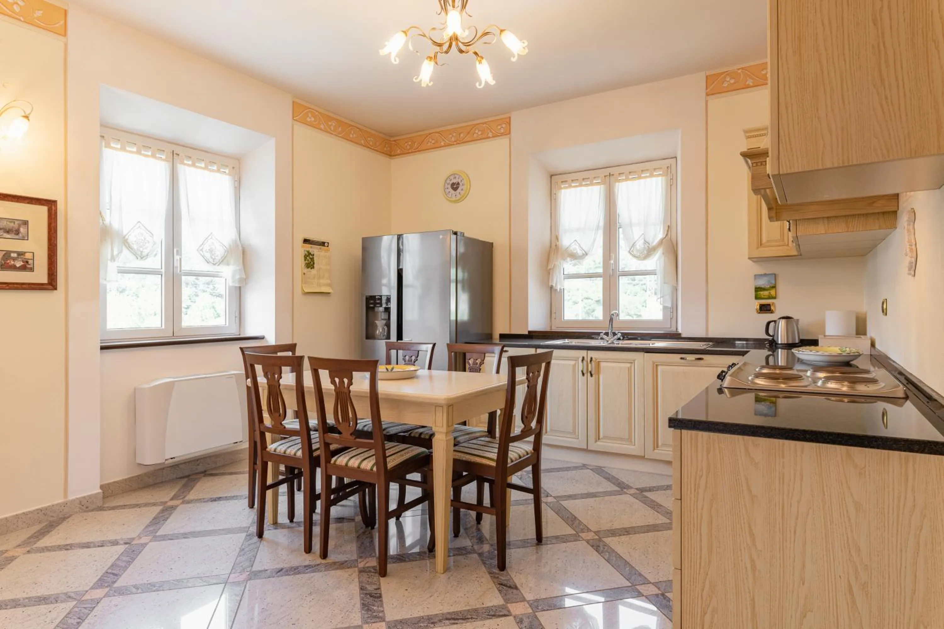 Kitchen or kitchenette in Lucca Franco's Villa