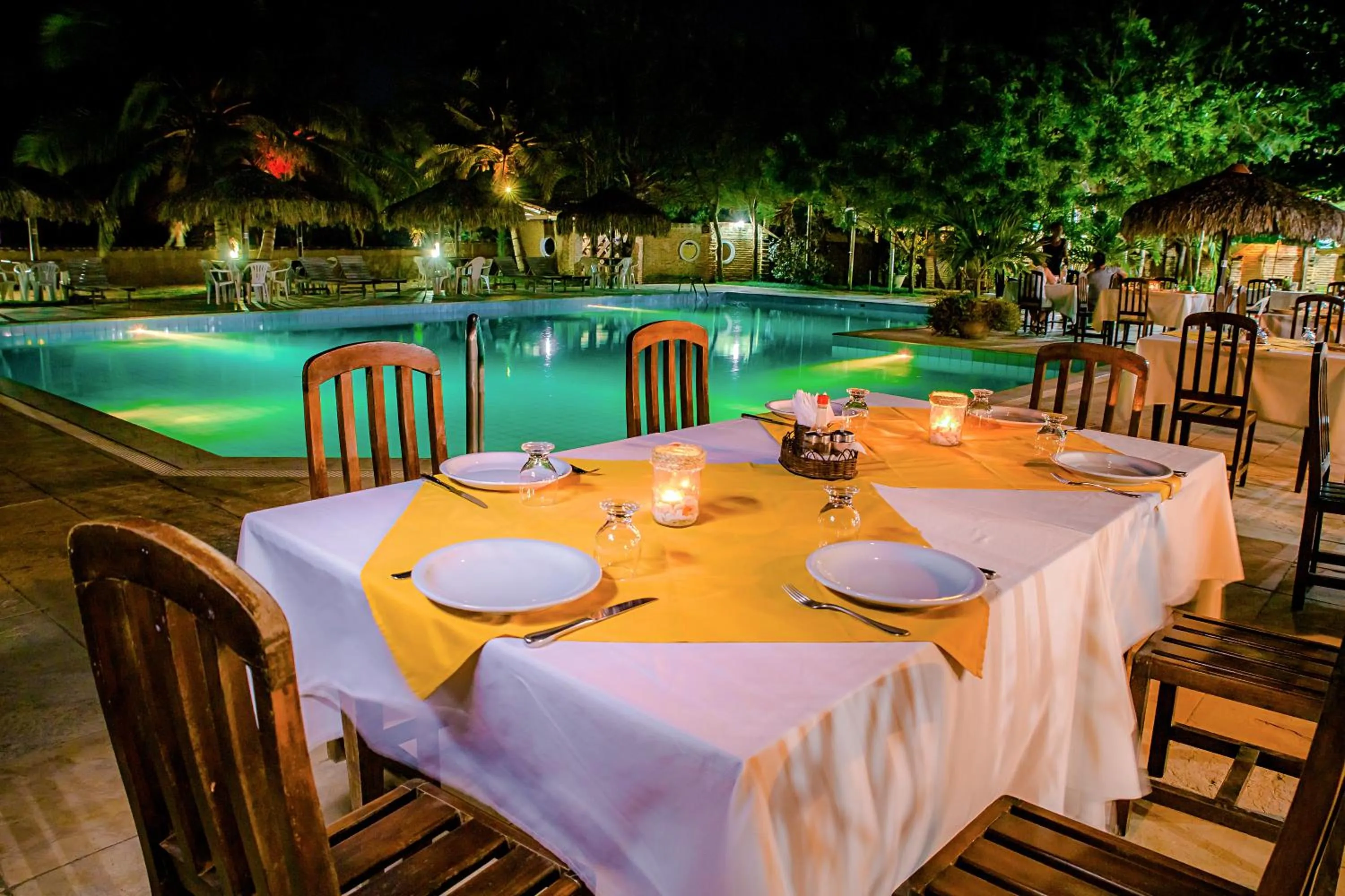 Restaurant/places to eat in Villa del Mar Praia Hotel