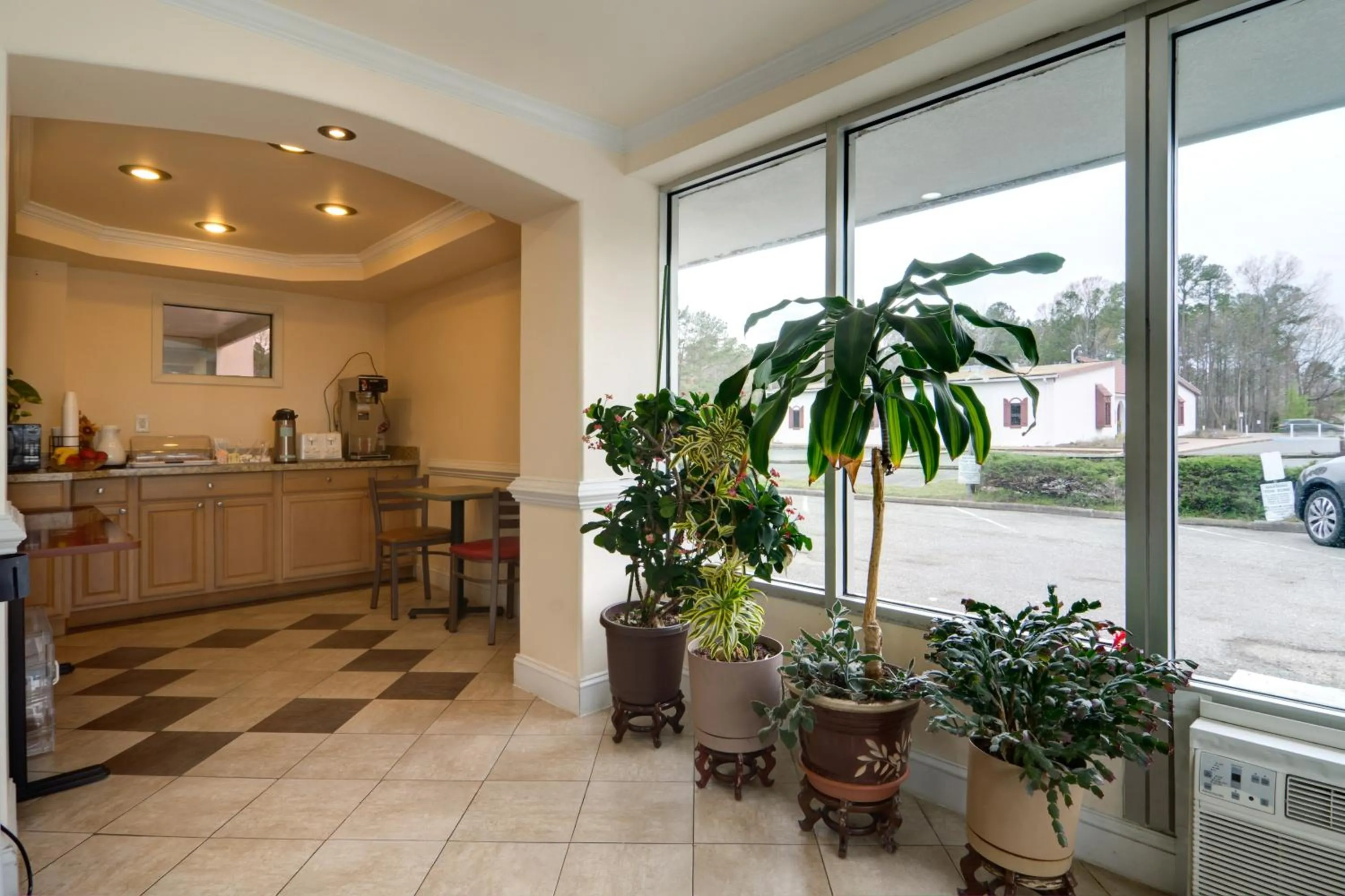 Lobby or reception in Key West Inn - Newport News