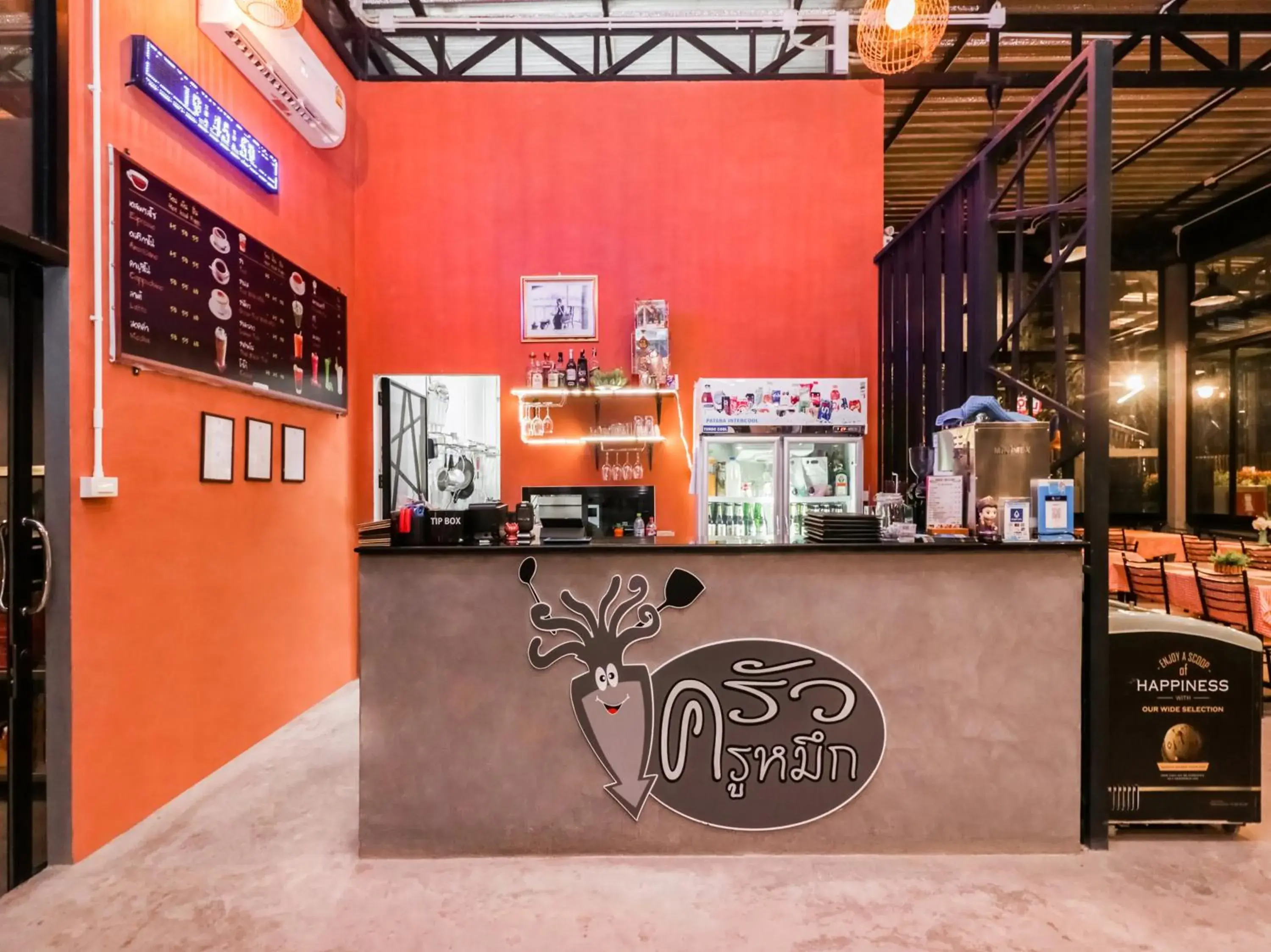 Lounge or bar in Baan Noppadol Hua Hin Loft Lounge or bar in Baan Noppadol Hua Hin Loft