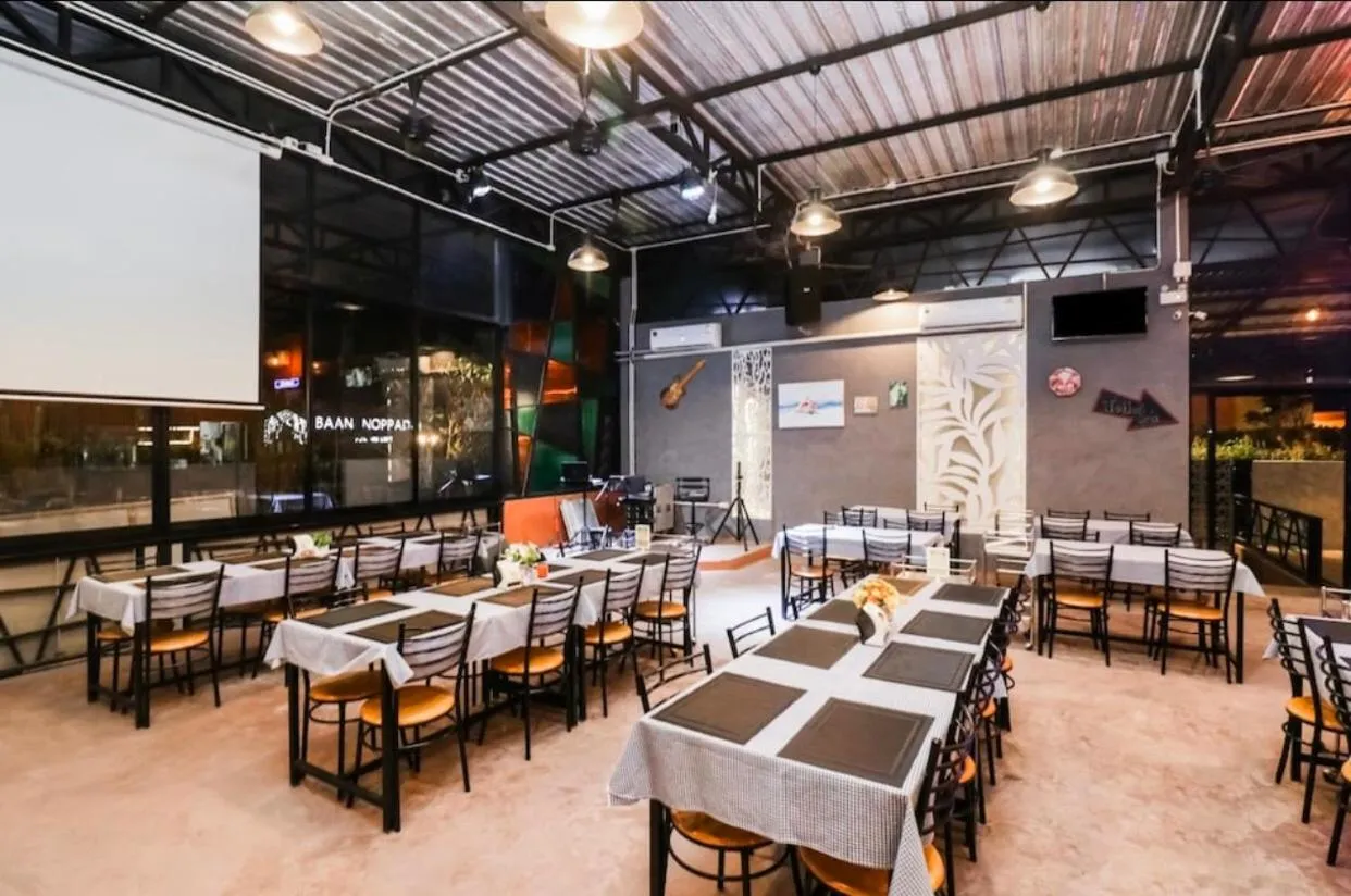 Restaurant/places to eat in Baan Noppadol Hua Hin Loft