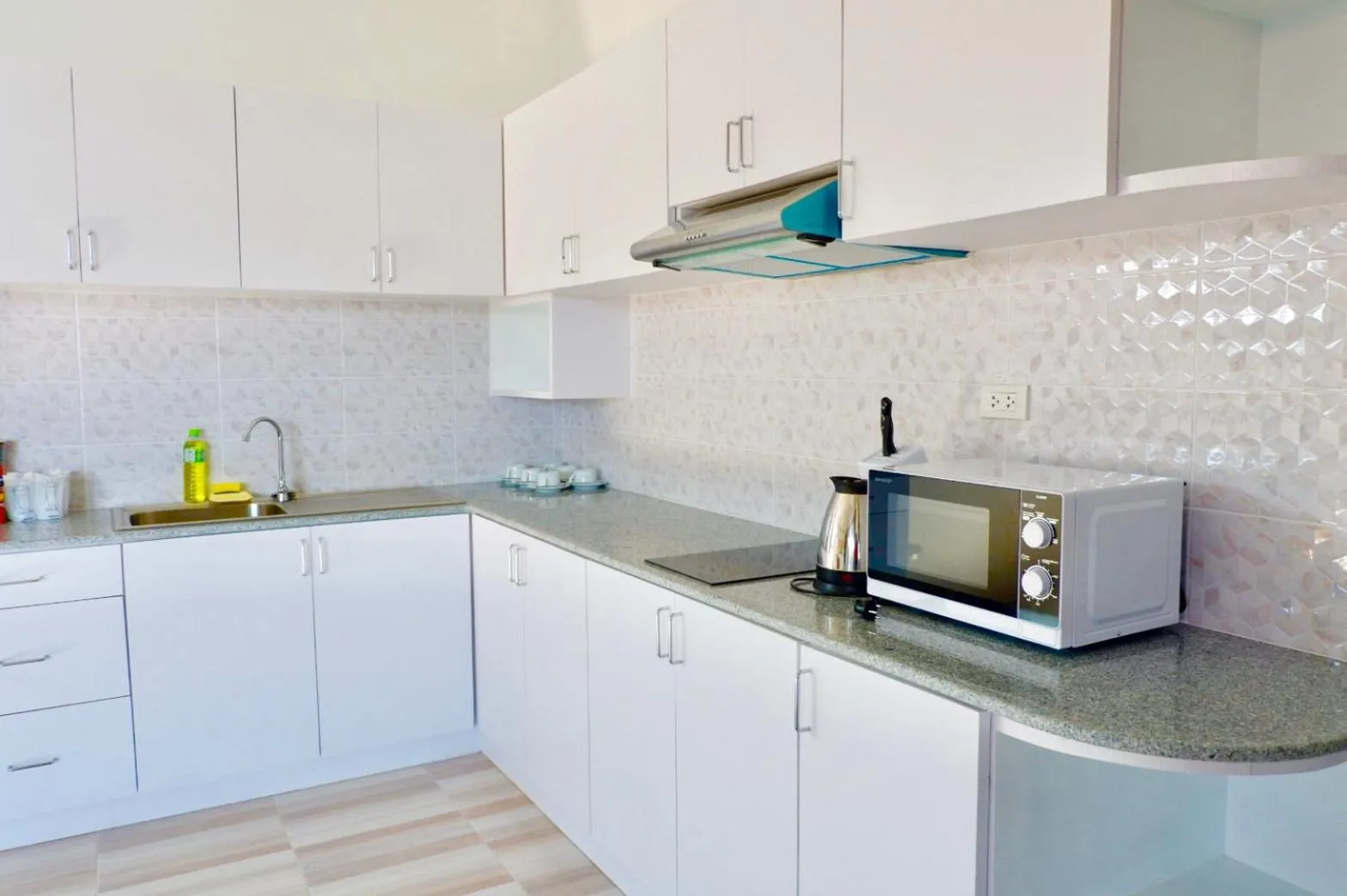 Kitchen or kitchenette in Baan Noppadol Hua Hin Loft