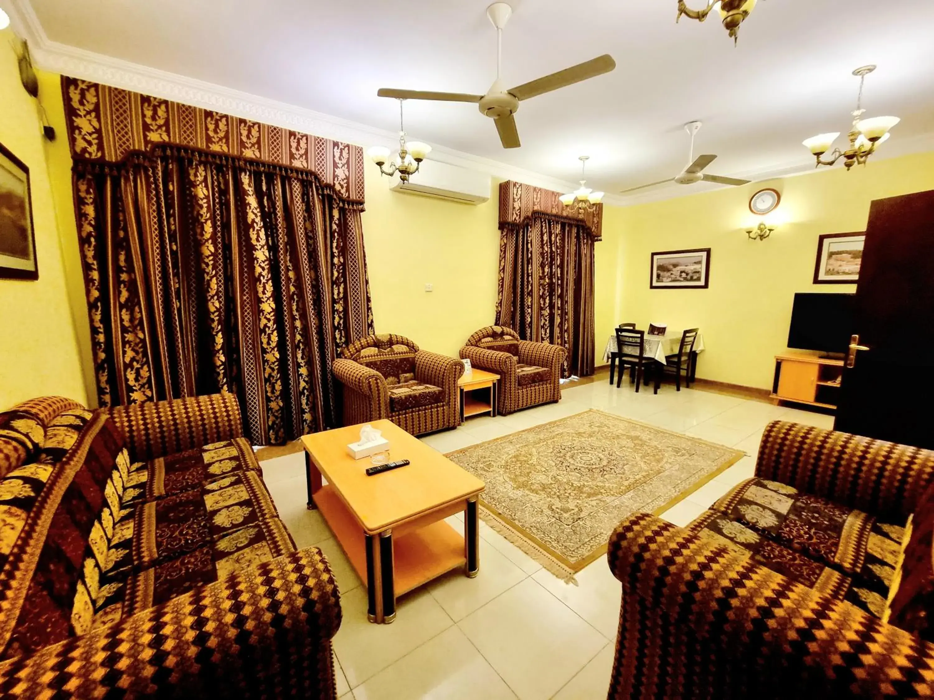 Muscat International Hotel Muscat International Hotel