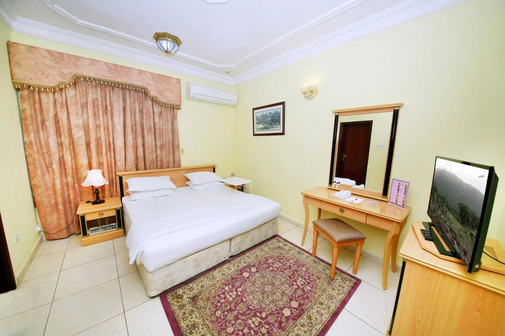 Bed in Muscat International Hotel