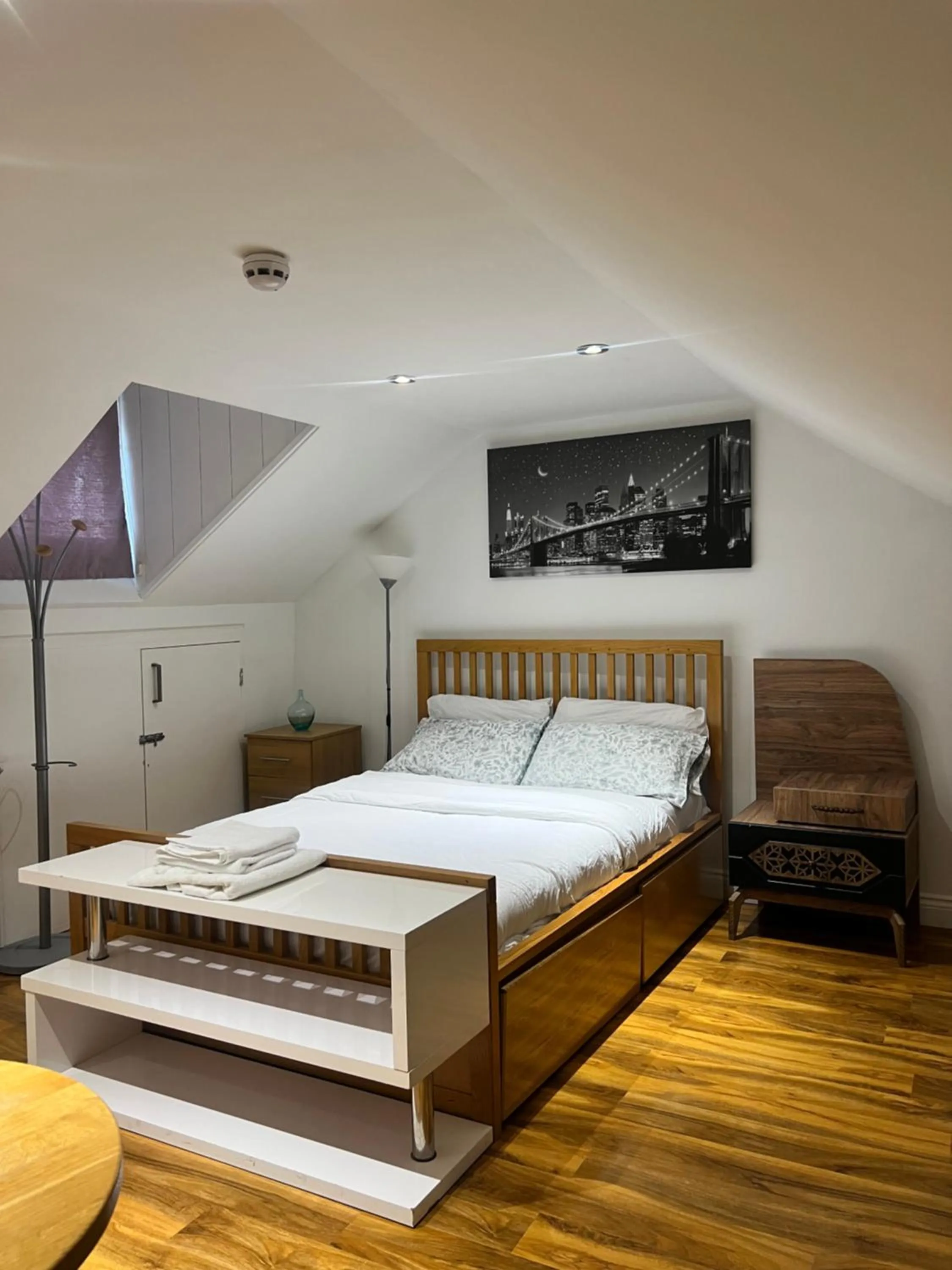 Bed in Cambridge City Mill