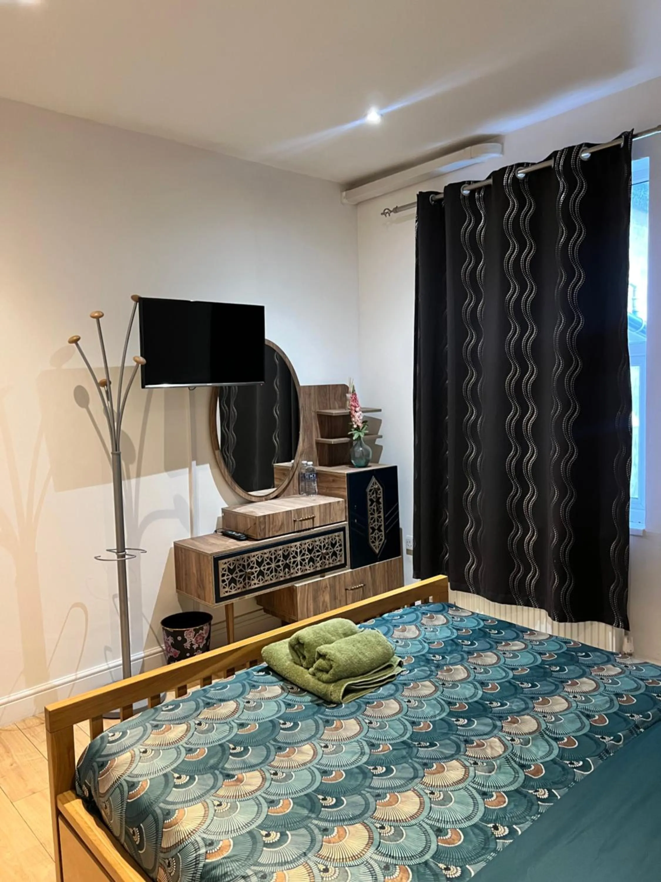 Bed in Cambridge City Mill