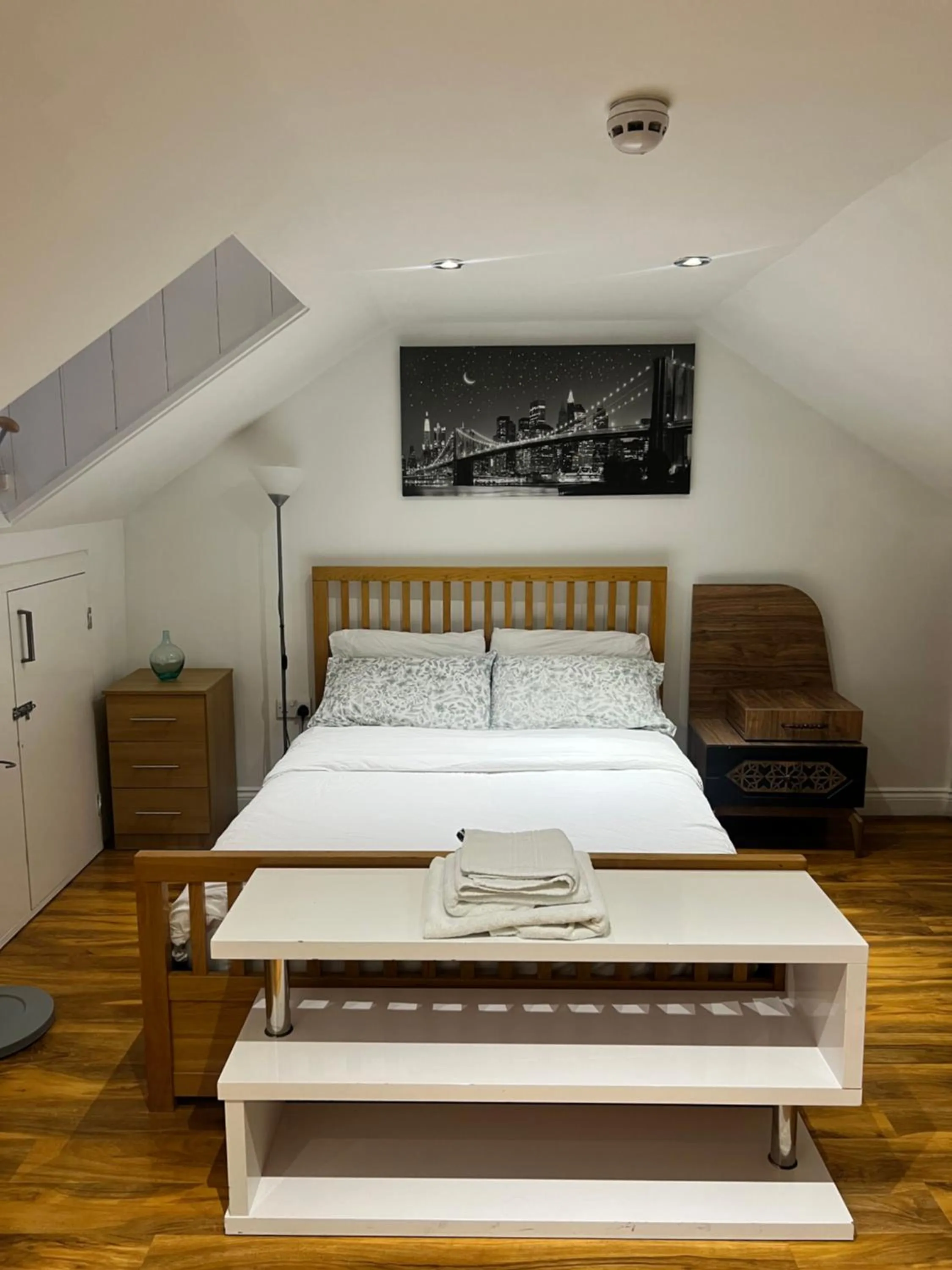 Bed in Cambridge City Mill