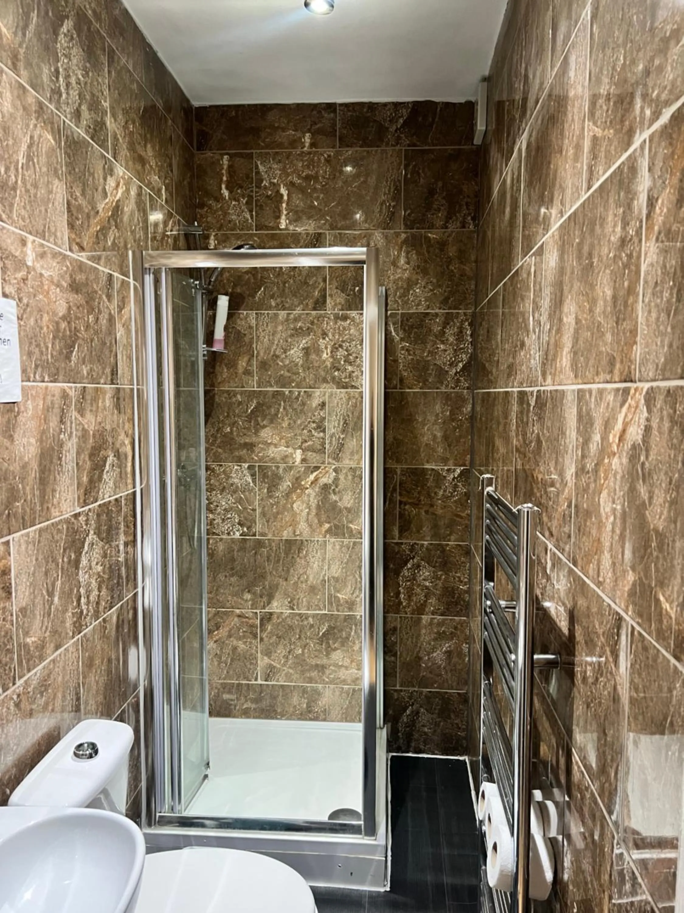 Shower in Cambridge City Mill