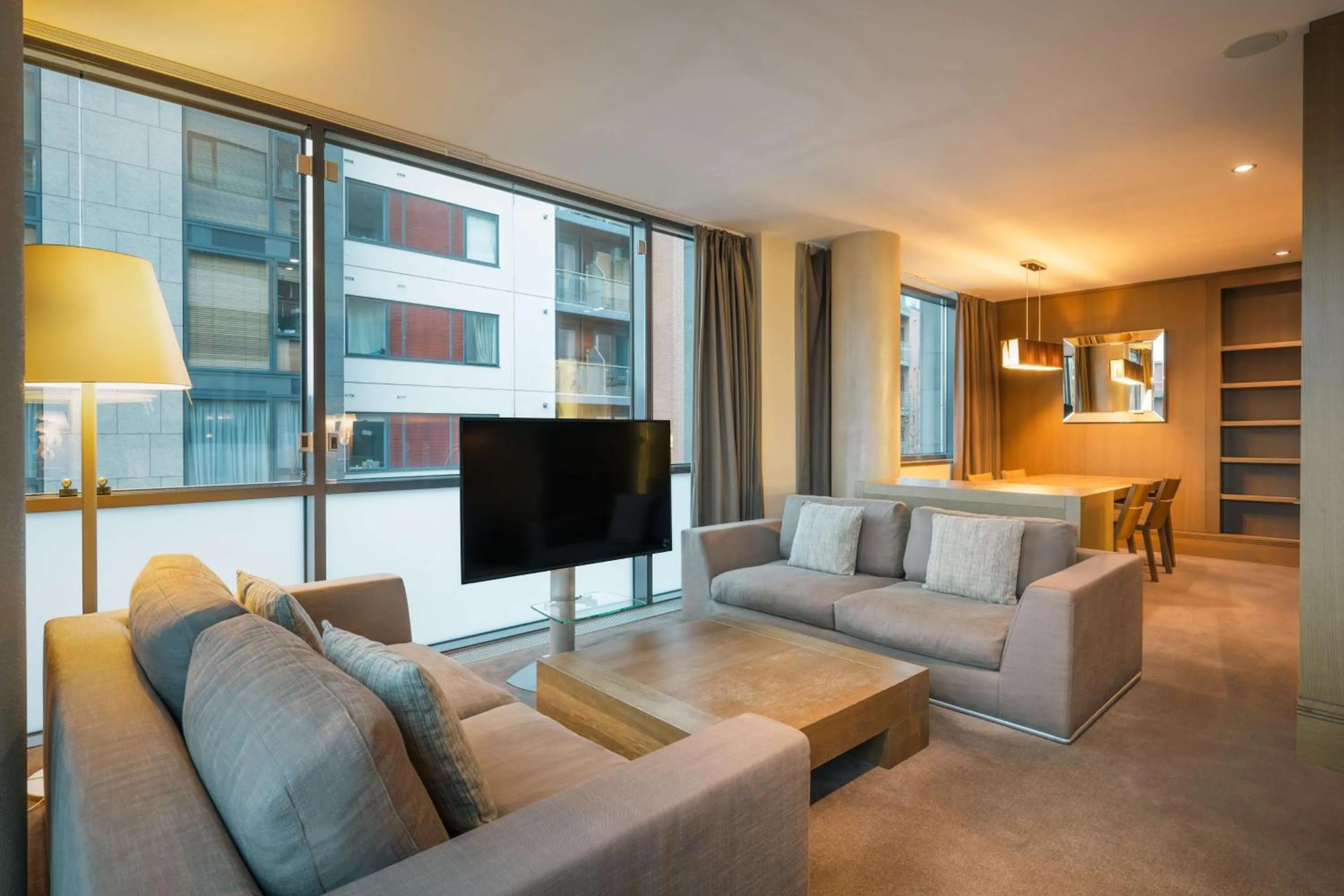 Photo of the whole room in Radisson Blu Royal Hotel Dublin