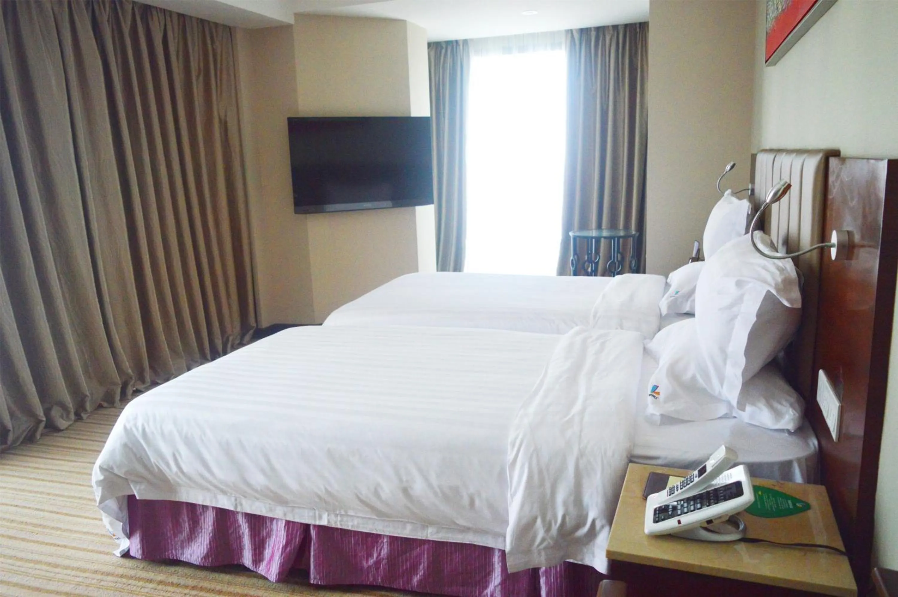 TV/Entertainment Center in L Hotel - Changsheng Branch