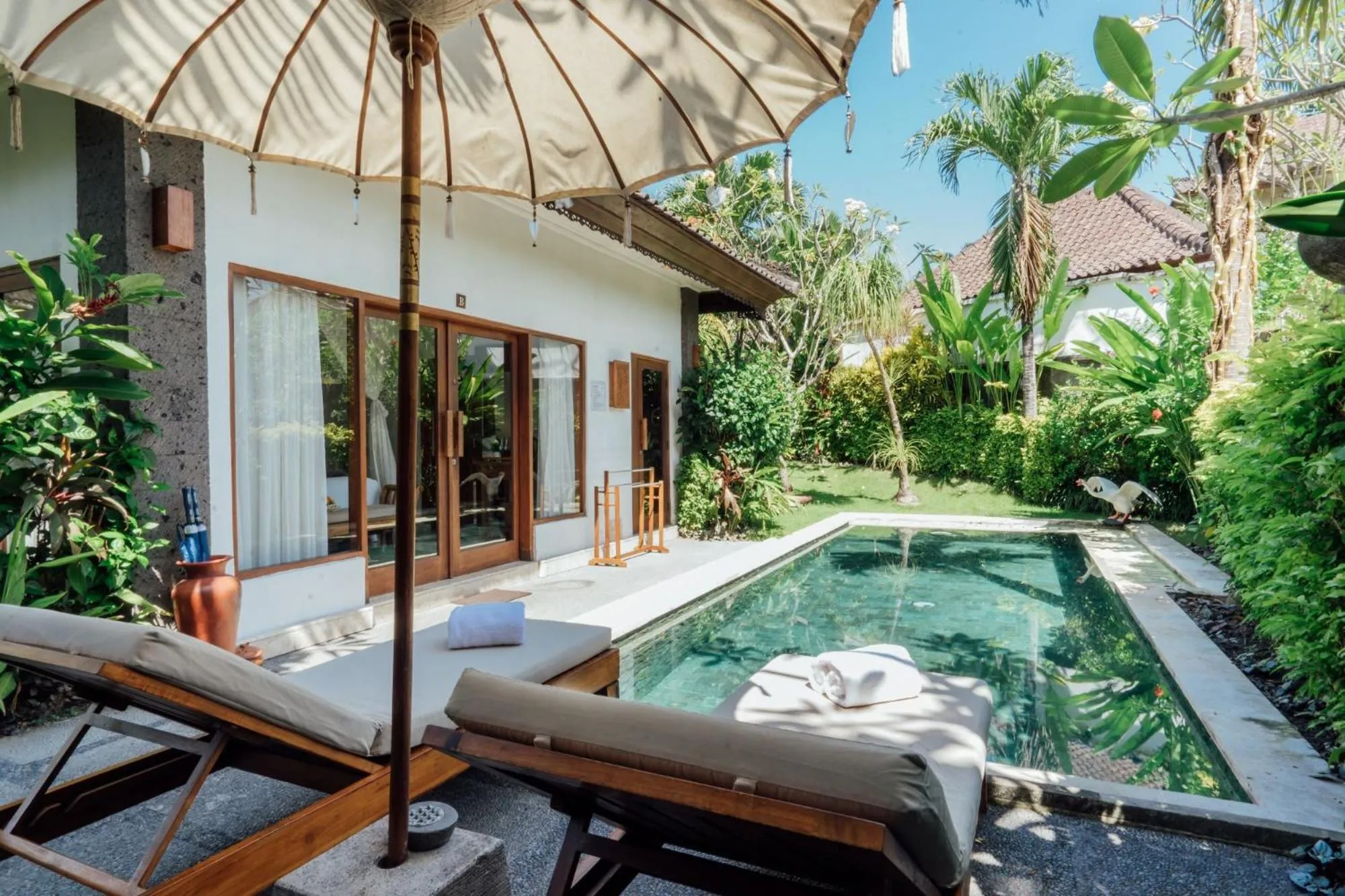 Swimming pool in Desa Swan Villas & SPA, Keramas