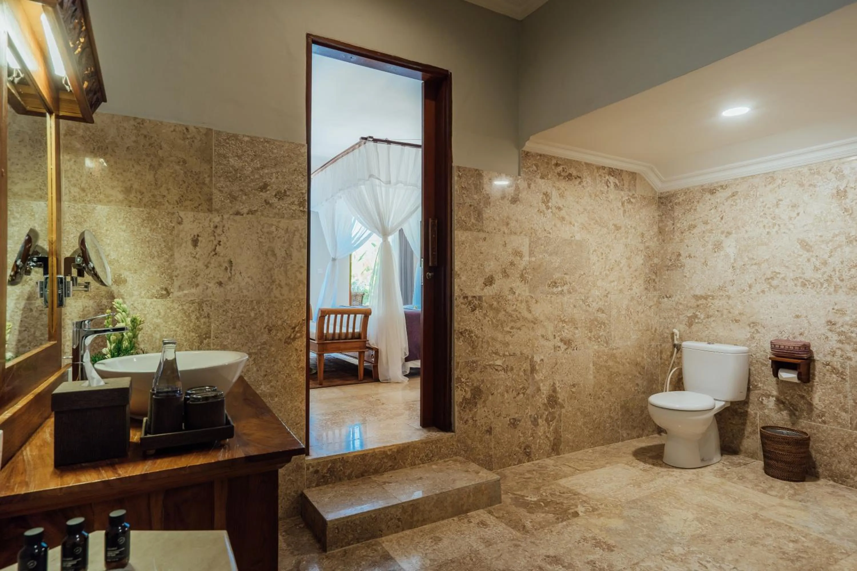 Toilet in Desa Swan Villas & SPA, Keramas