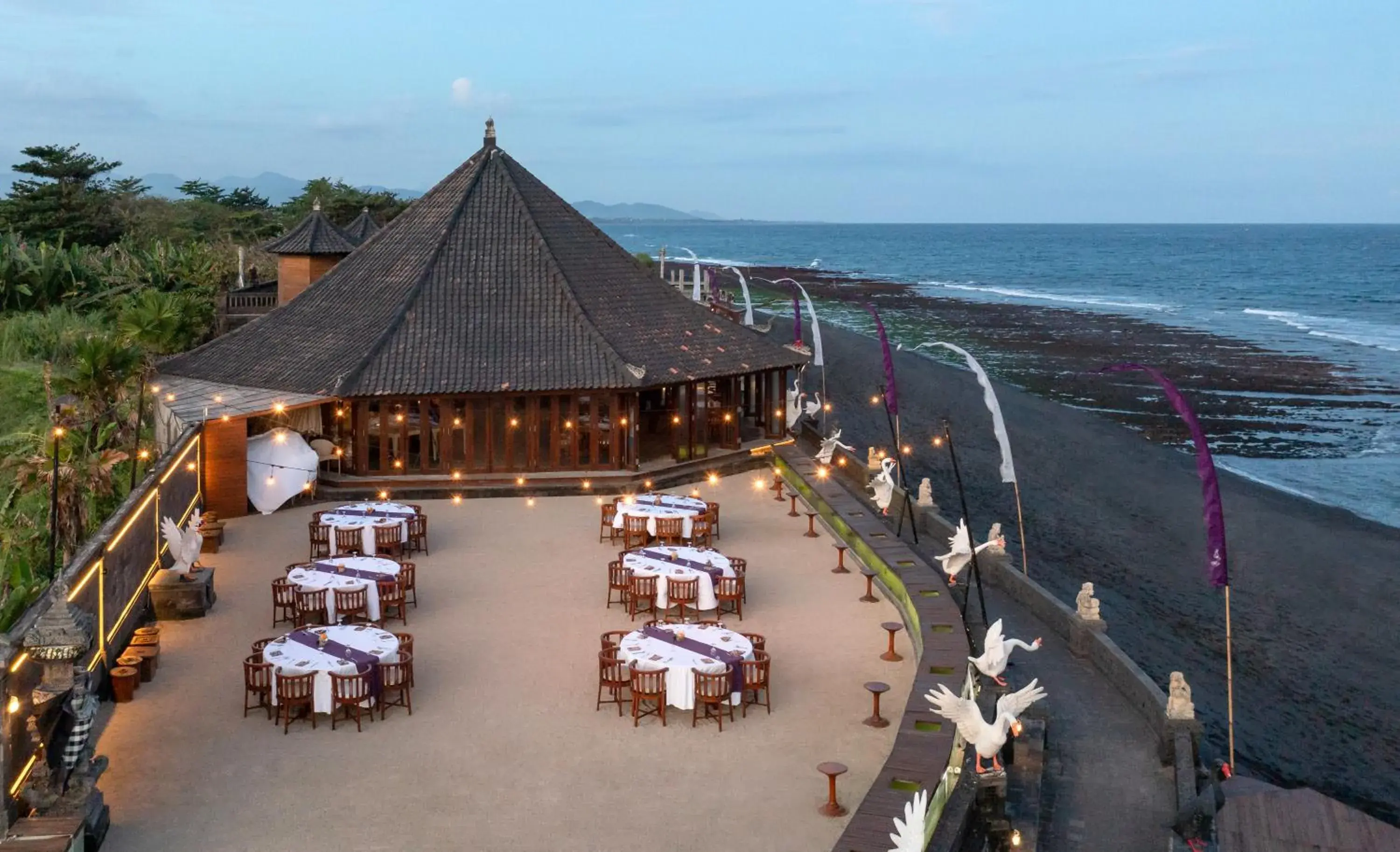 Restaurant/places to eat in Desa Swan Villas & SPA, Keramas Restaurant/places to eat in Desa Swan Villas & SPA, Keramas