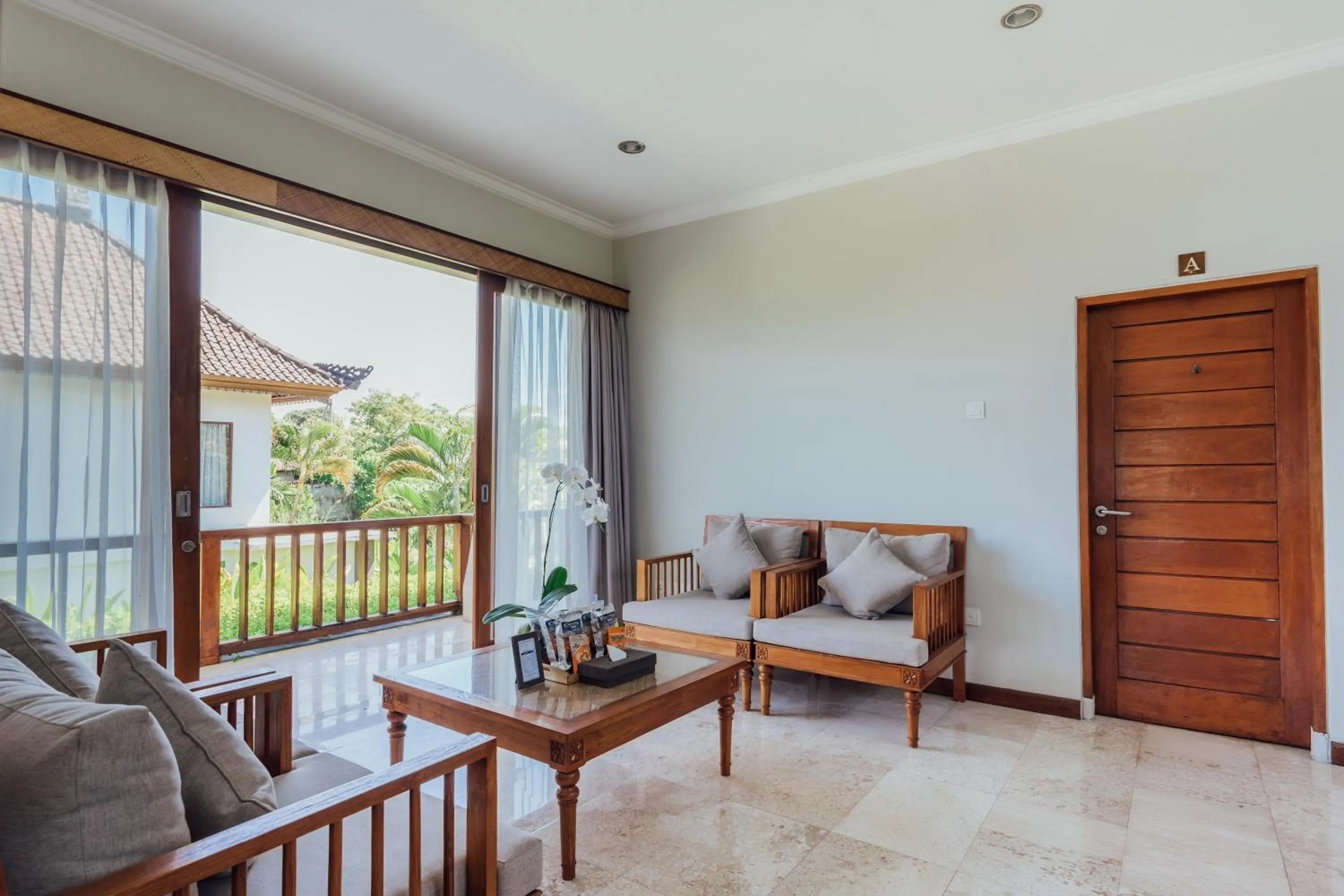 Balcony/Terrace in Desa Swan Villas & SPA, Keramas