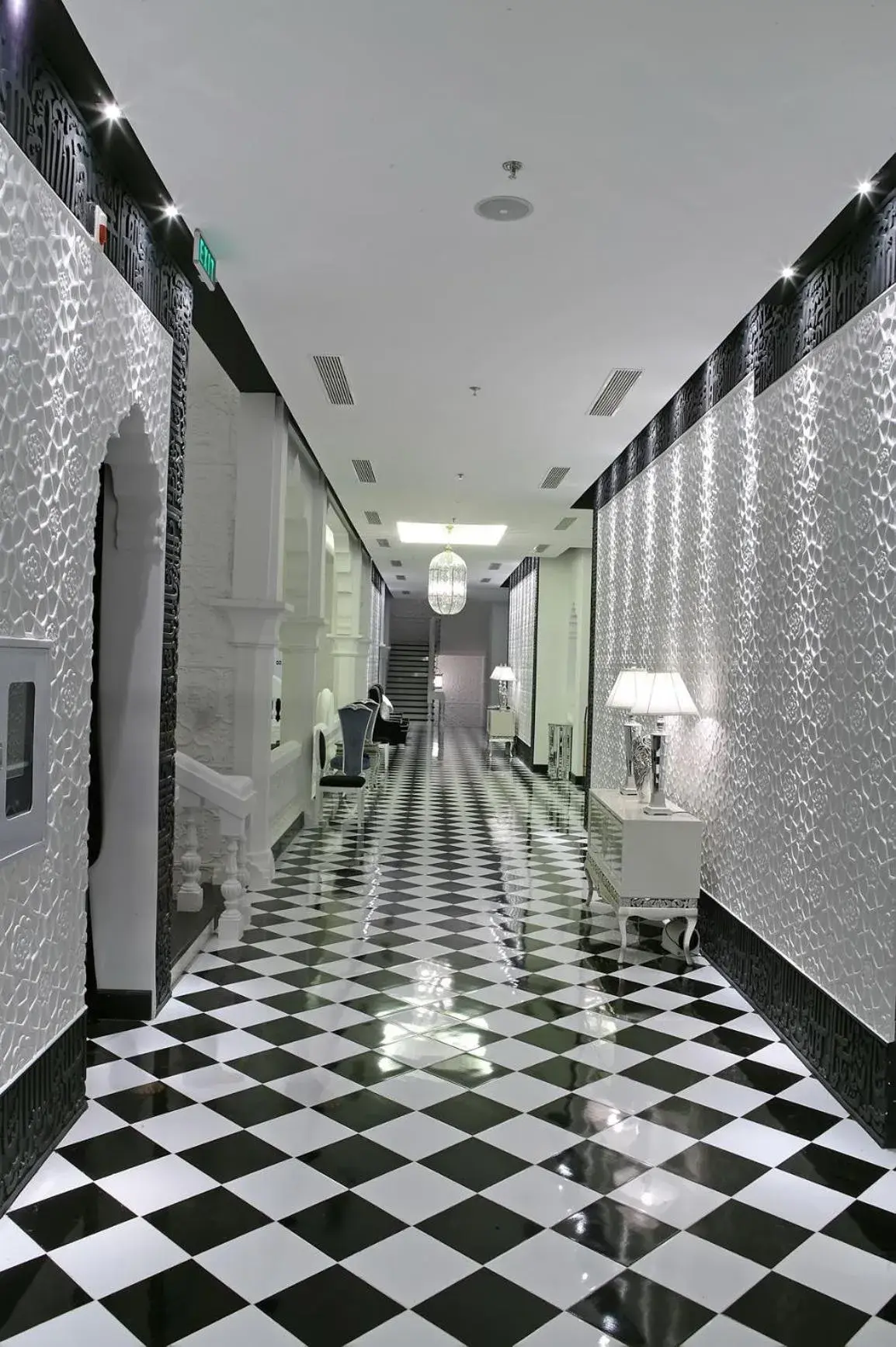 Decorative detail in Chloe Gallery Decorative detail in Chloe Gallery