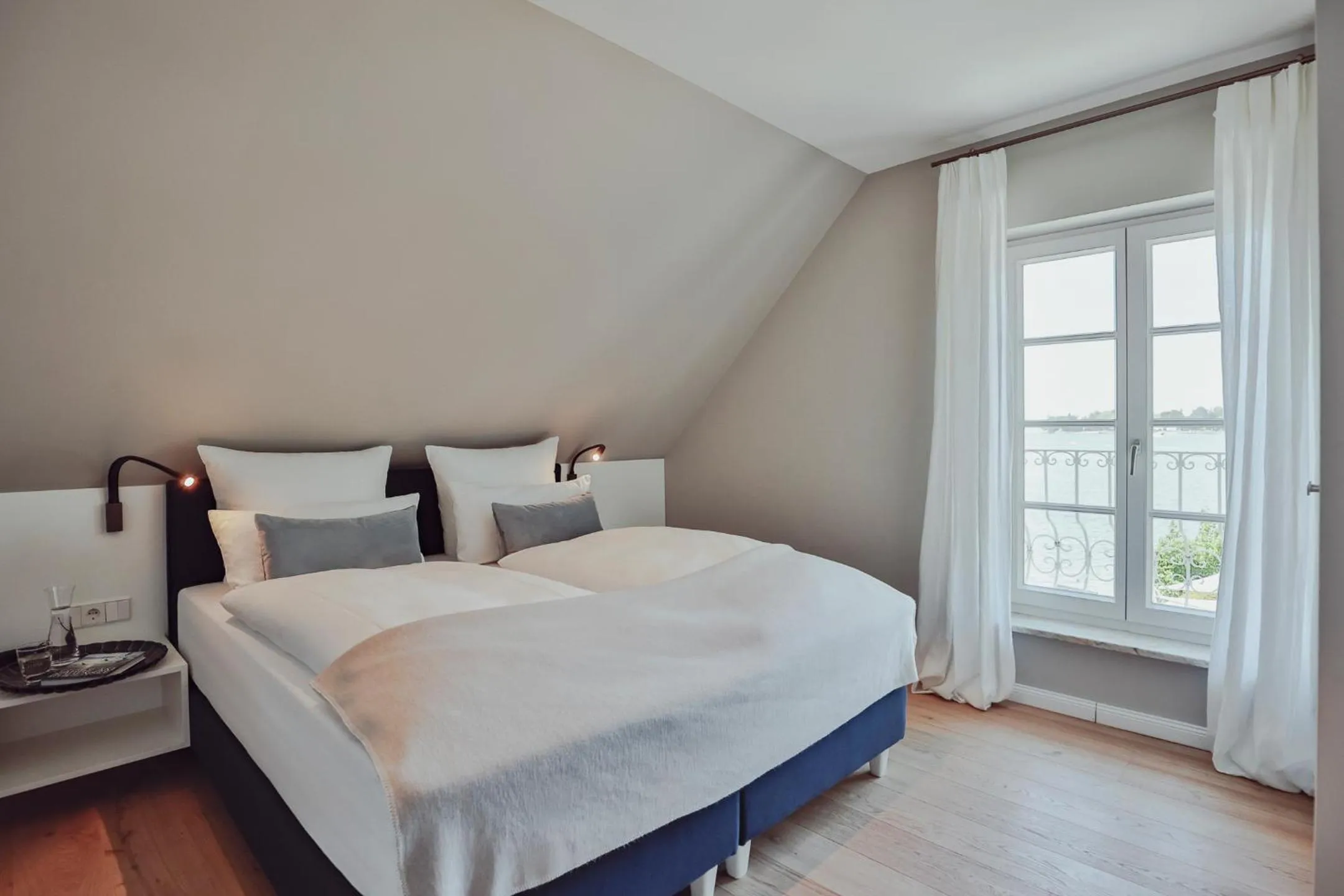 Bedroom, Bed in Hotel Caraleon