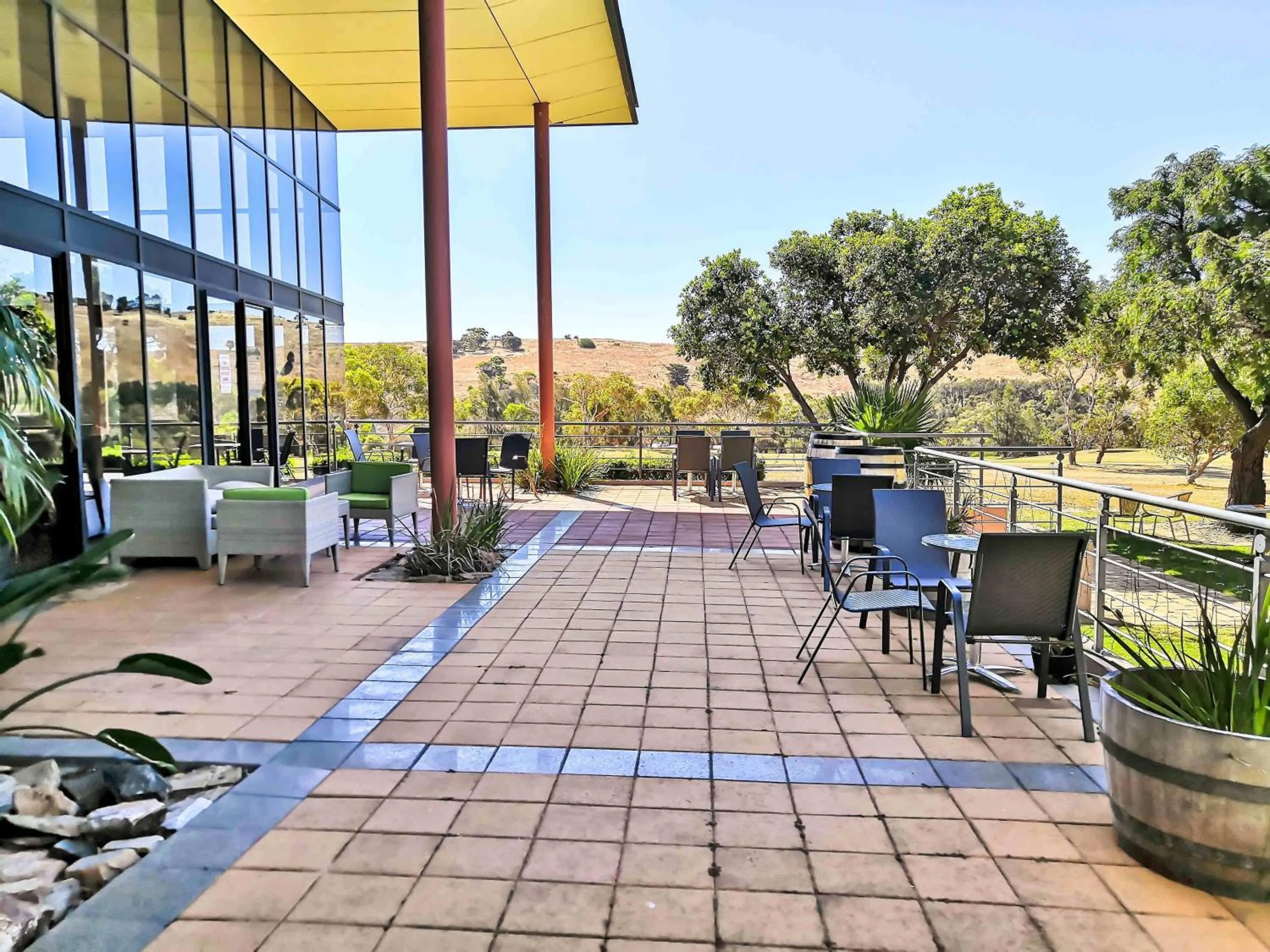 Lounge or bar in BreakFree Wirrina Cove