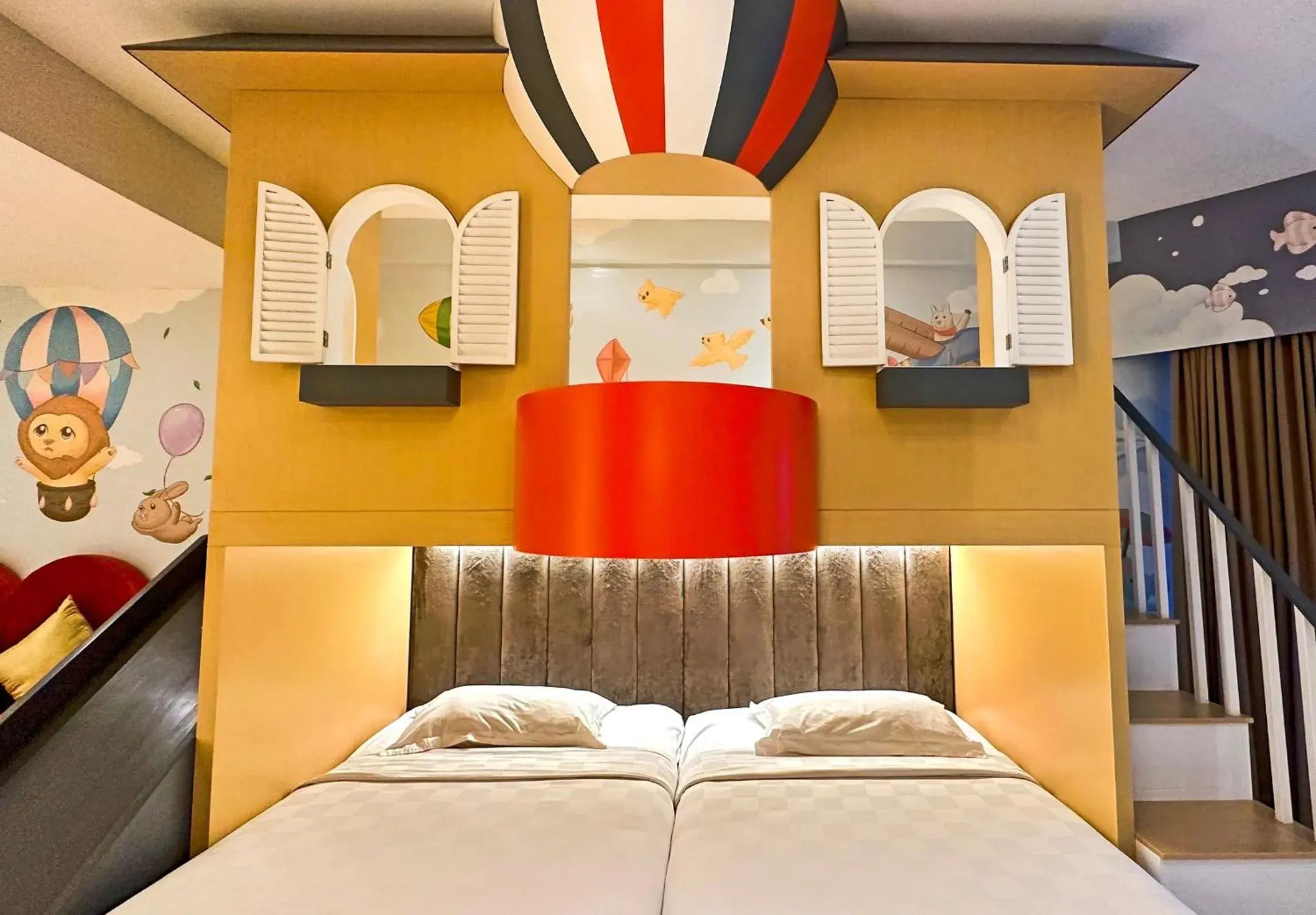 Family Room Thematic in The Singhasari Resort Batu Family Room Thematic in The Singhasari Resort Batu