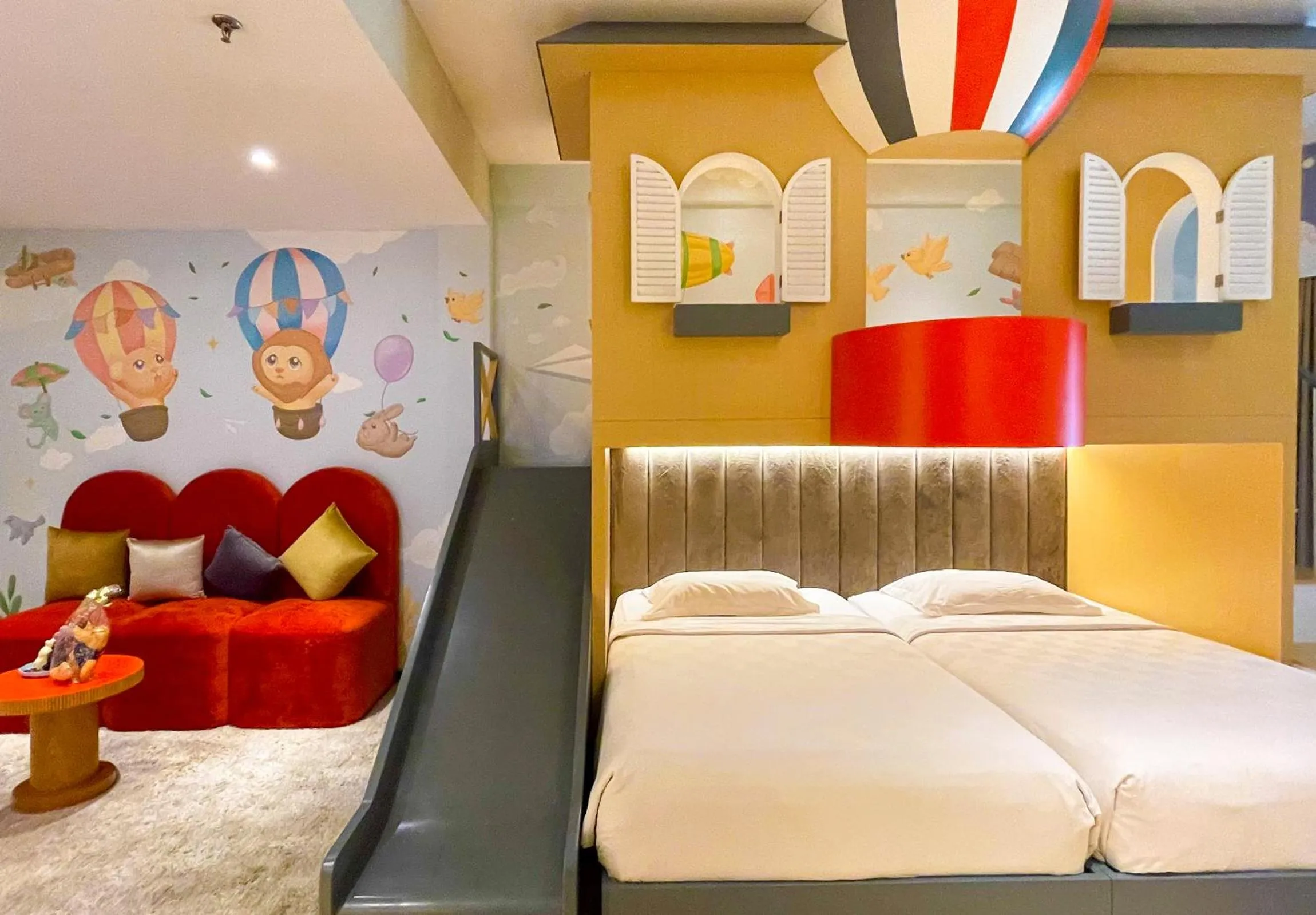 Bed in The Singhasari Resort Batu