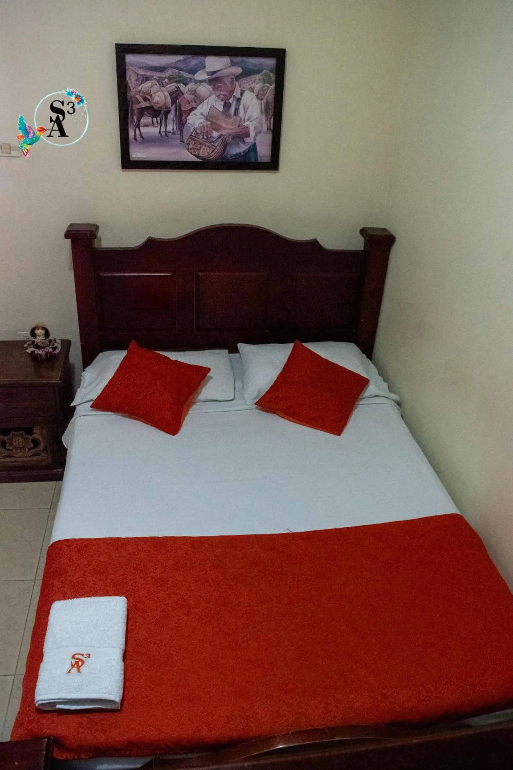 Bed in Hotel los Almendros