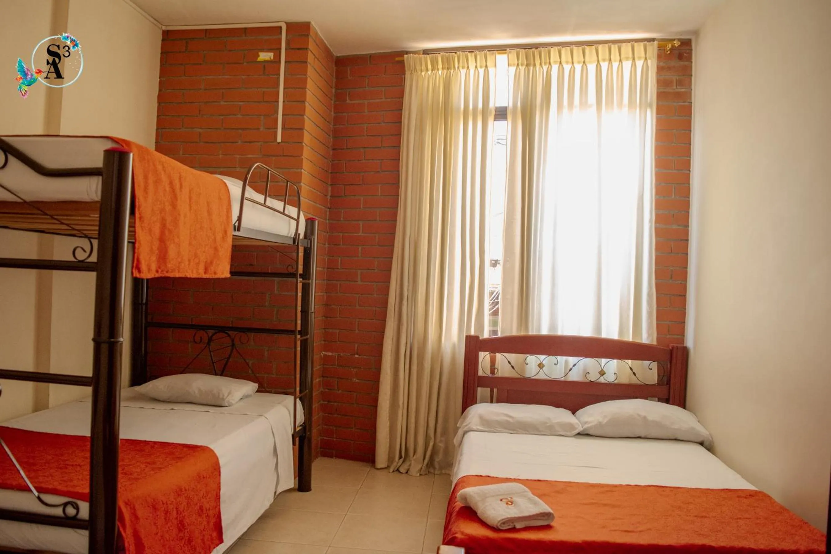 Bed in Hotel los Almendros