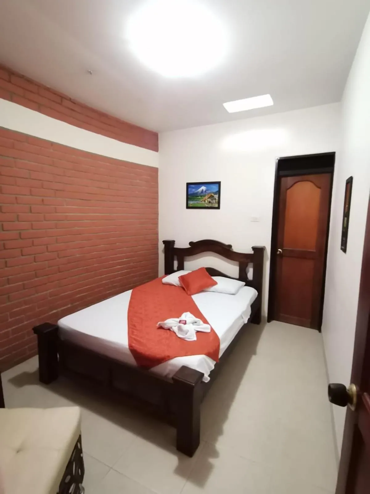 Bed in Hotel los Almendros