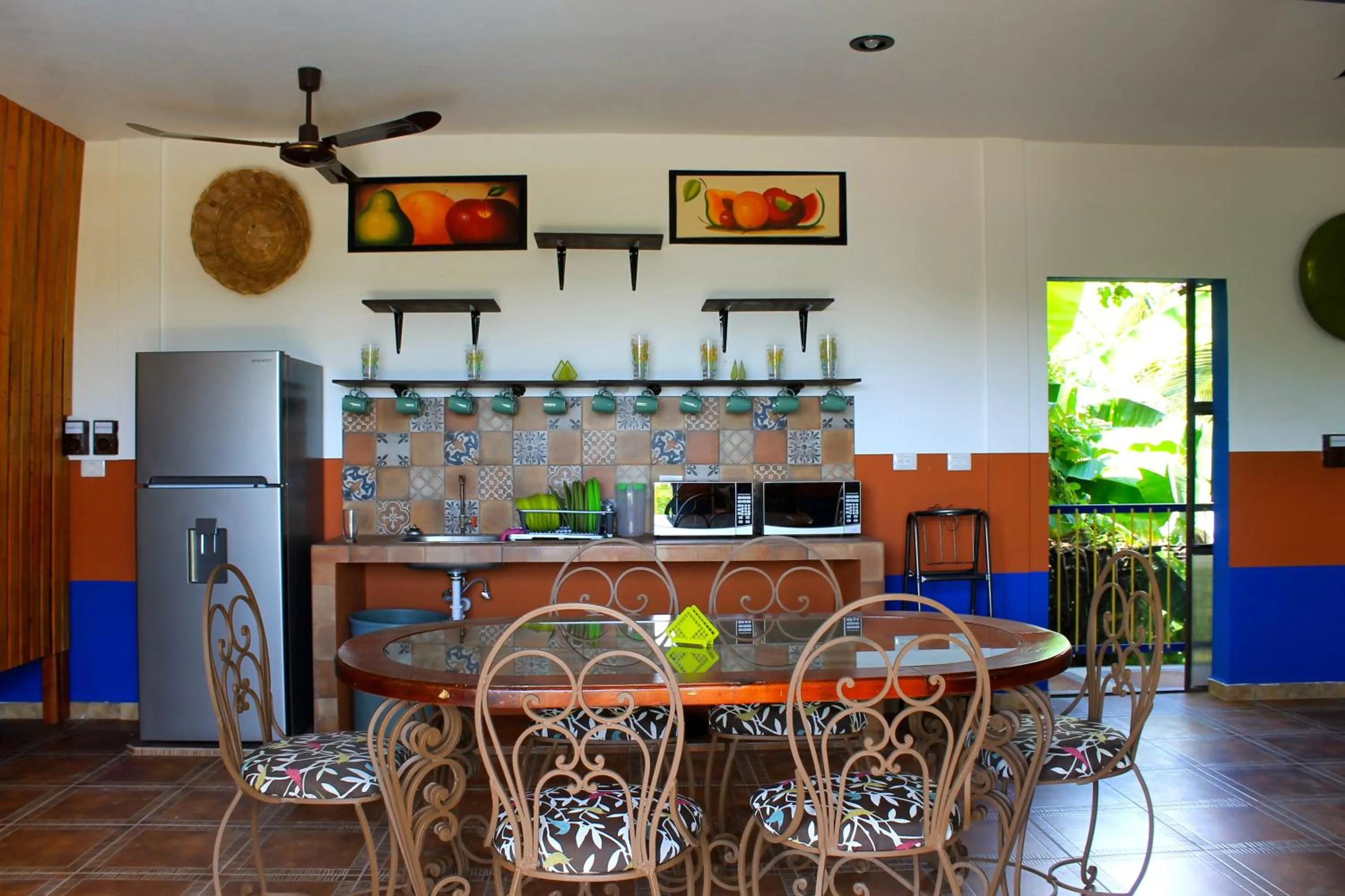 Dining area in Hacienda bambú