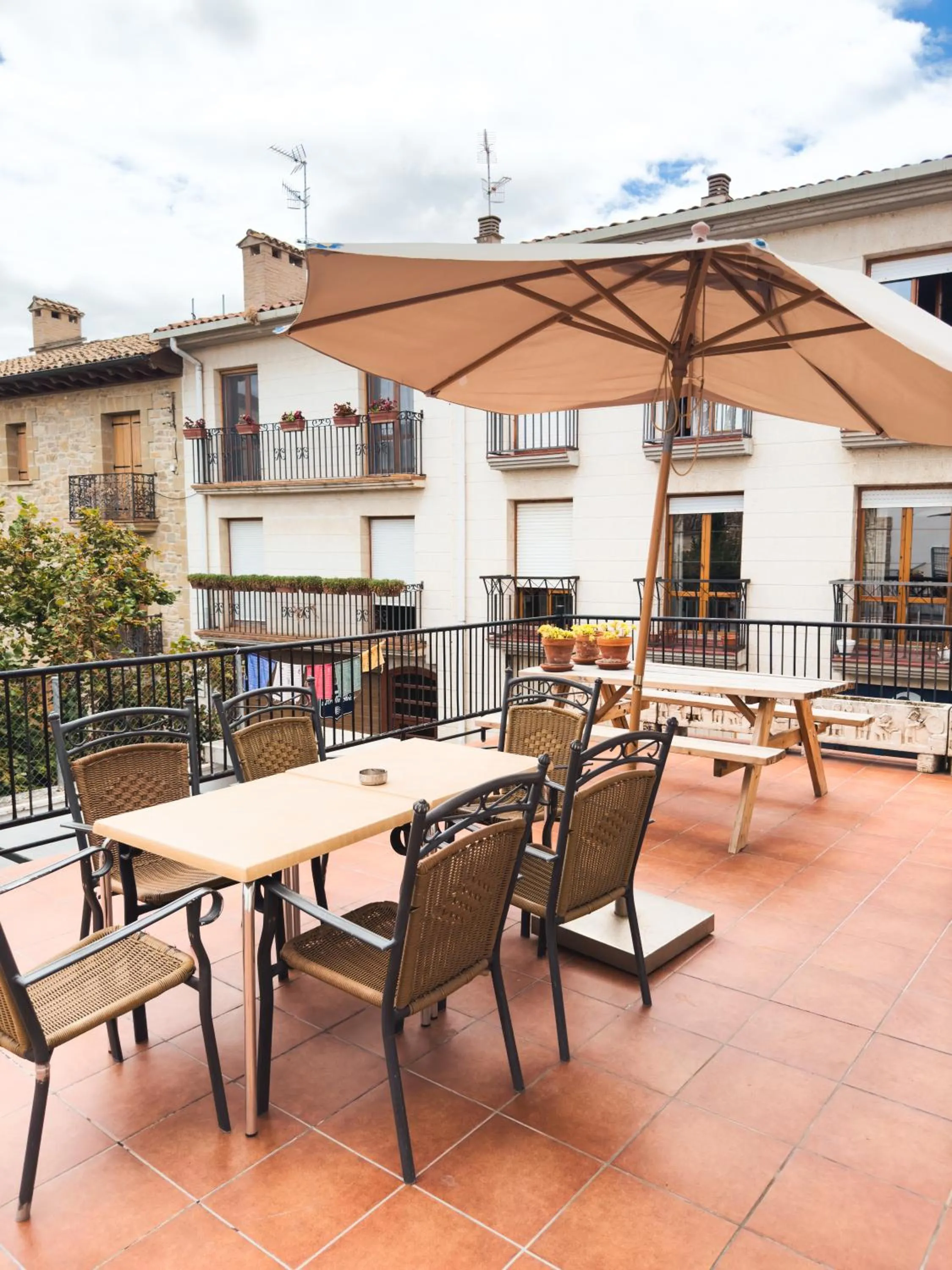 Balcony/Terrace in Albergue Estrella Guia