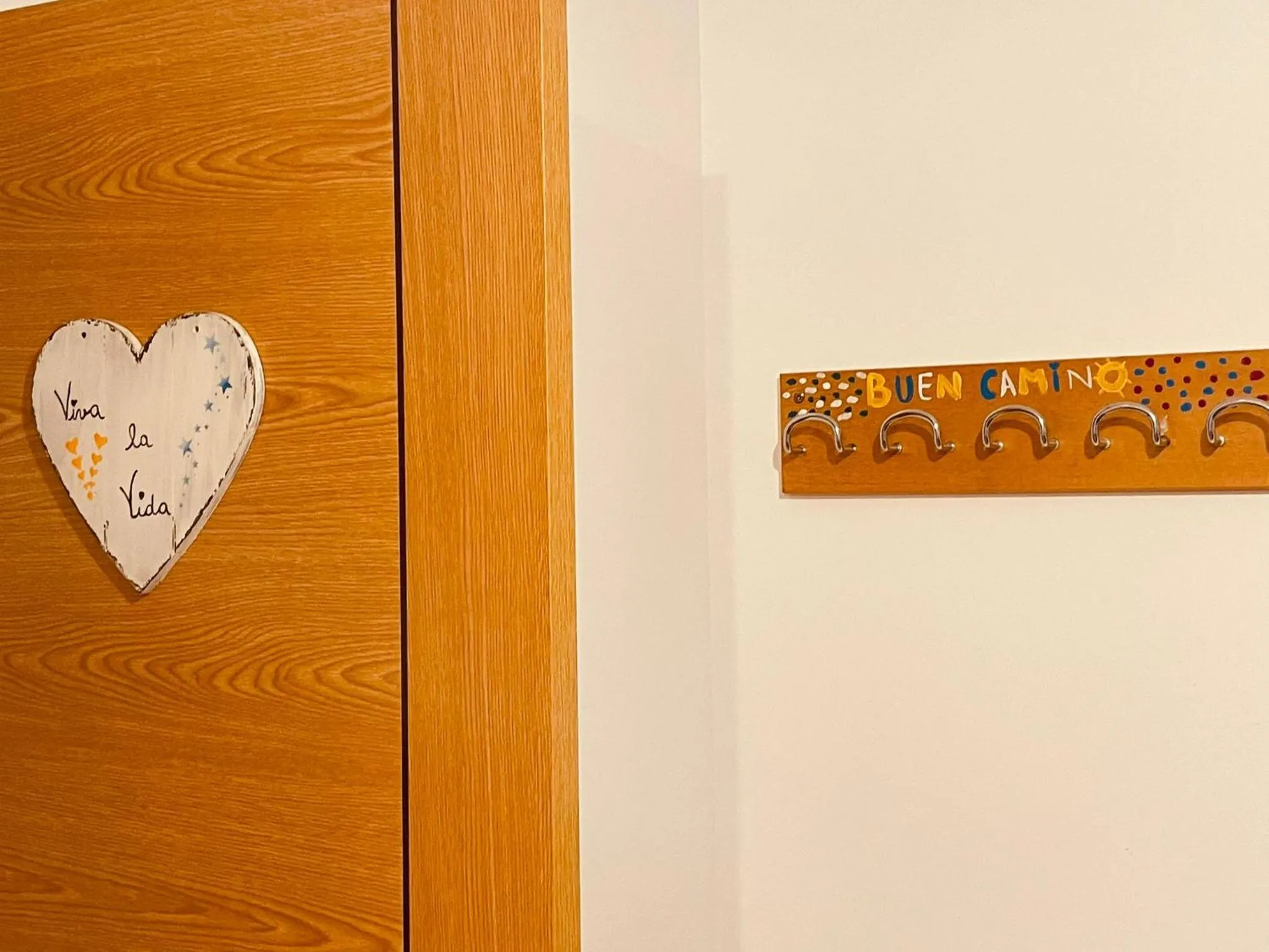 Logo/Certificate/Sign/Award in Albergue Estrella Guia Solo Peregrinos