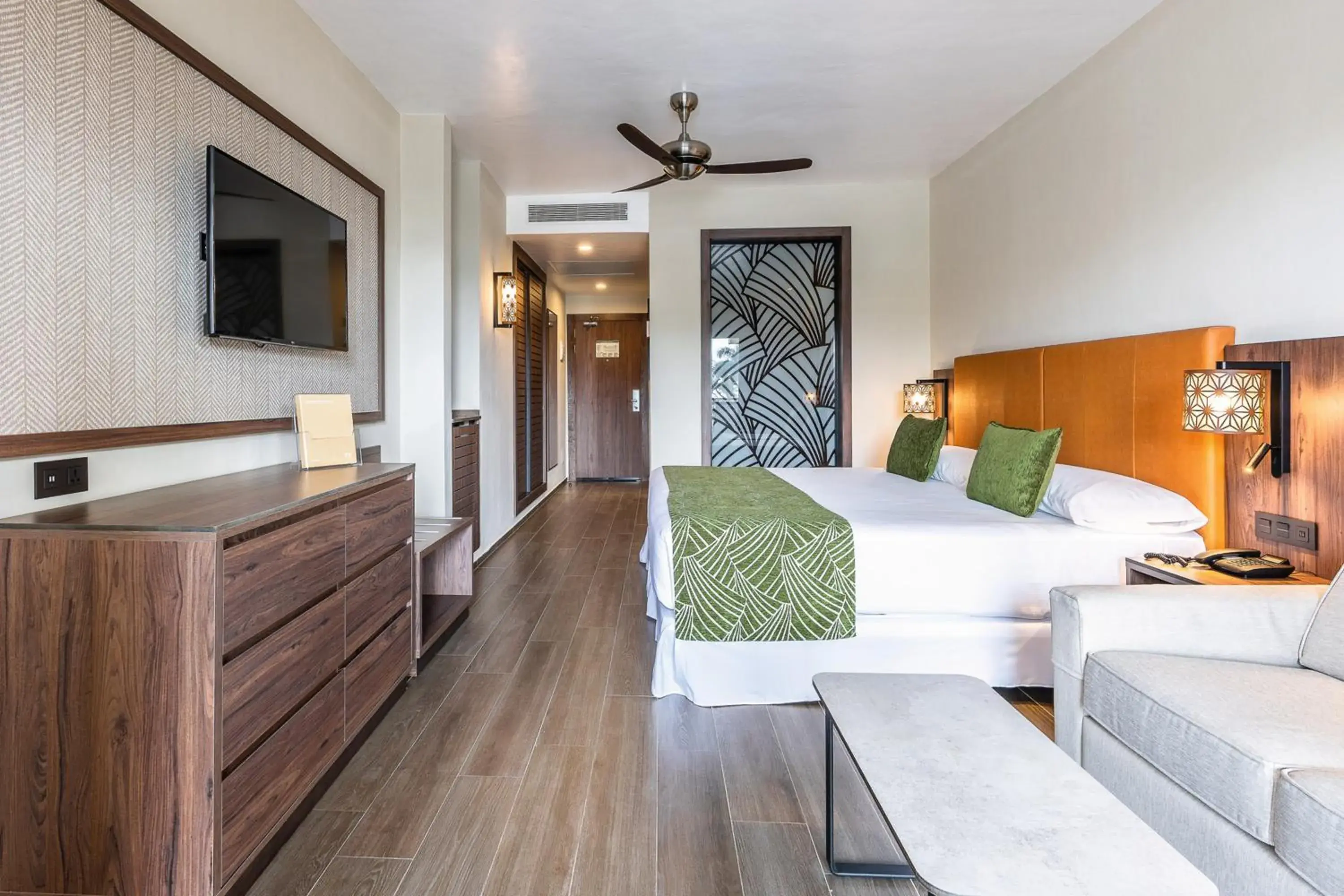 Photo of the whole room in Riu Palace Zanzibar - All Inclusive Photo of the whole room in Riu Palace Zanzibar - All Inclusive