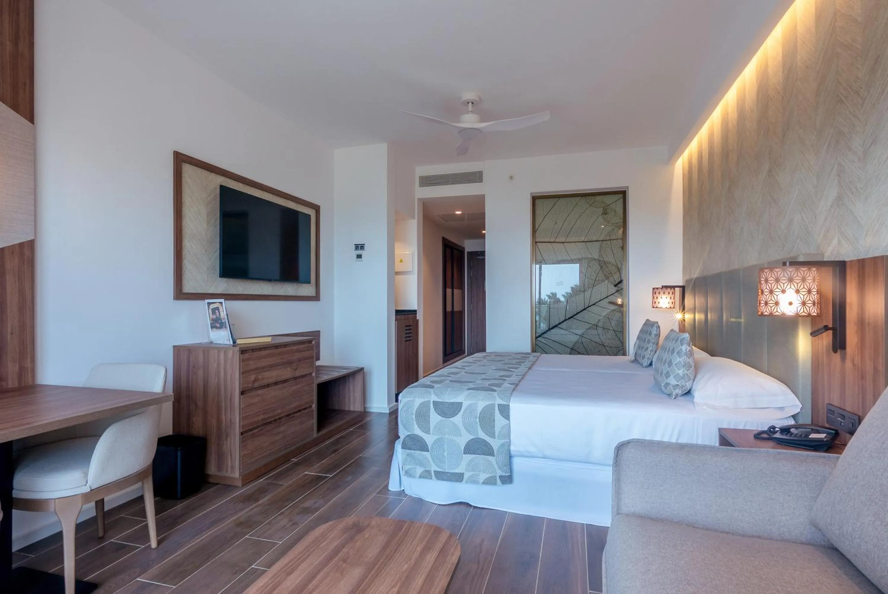 Bed in Riu Palace Zanzibar - All Inclusive