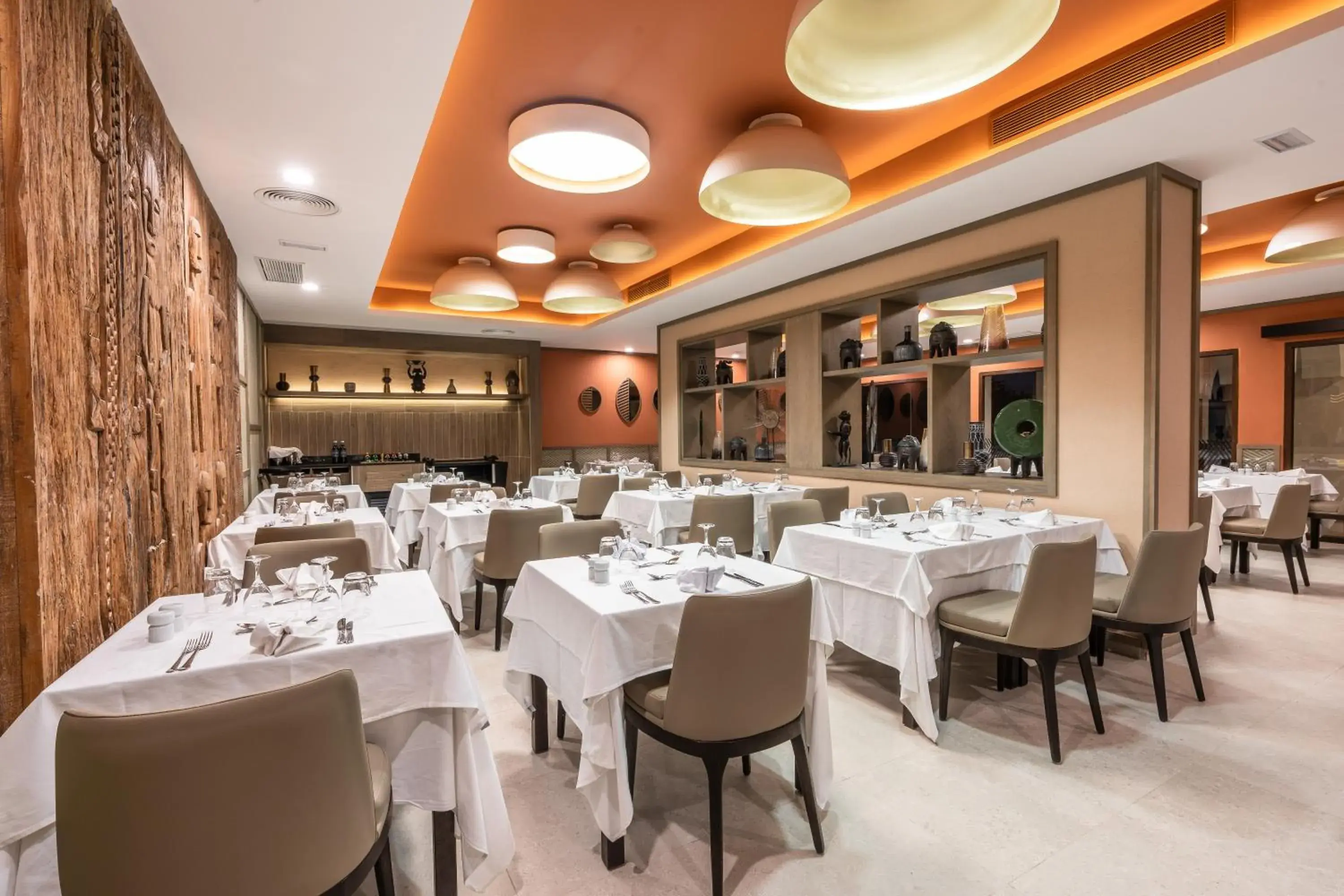 Restaurant/places to eat in Riu Palace Zanzibar - All Inclusive Restaurant/places to eat in Riu Palace Zanzibar - All Inclusive