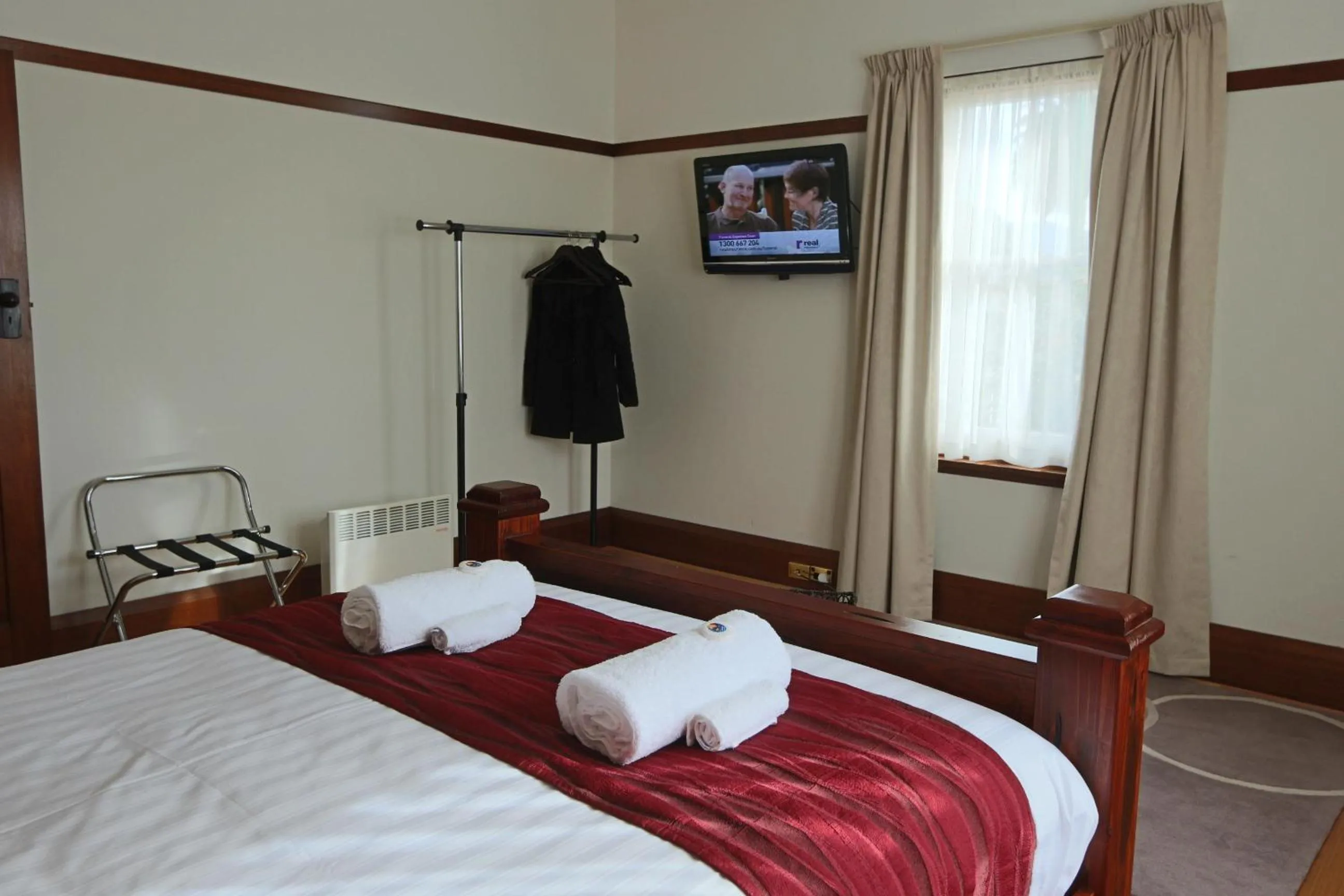 Bedroom, Bed in Moonah Central Apartments