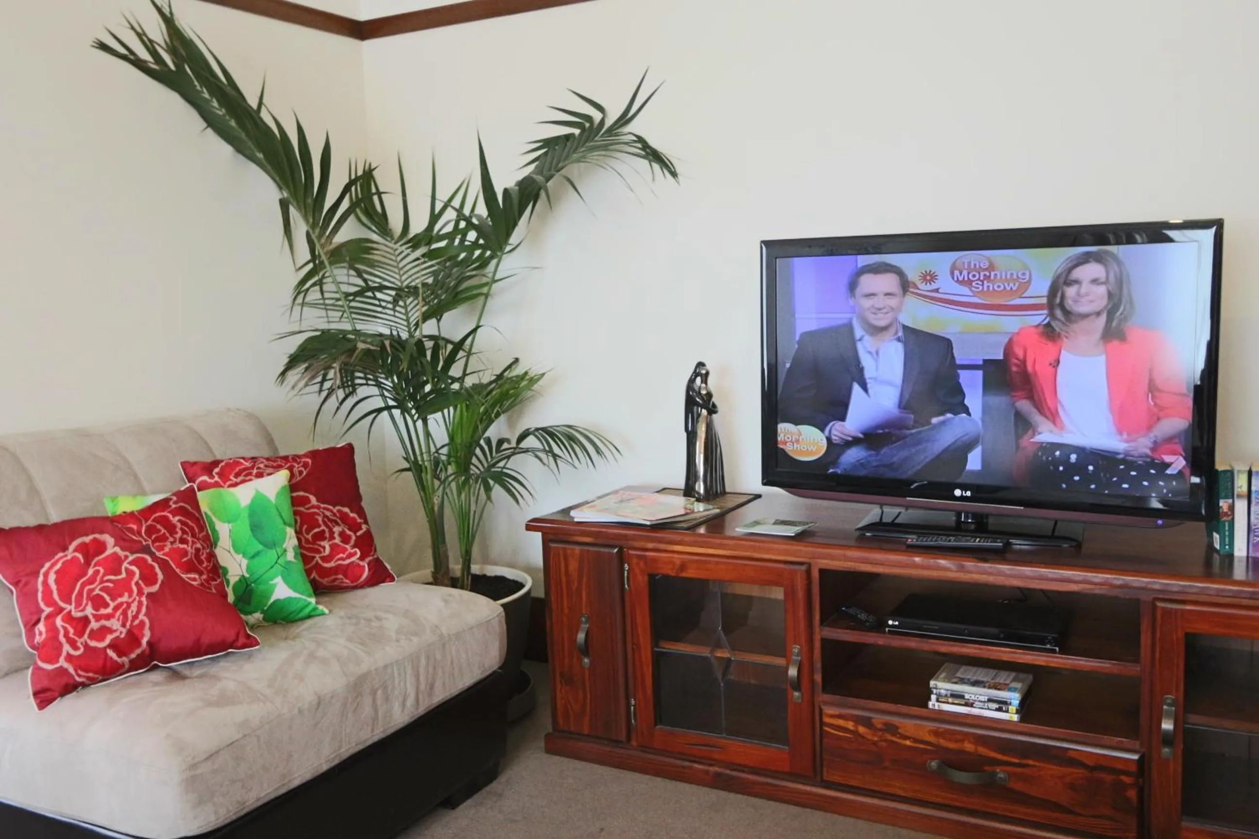 TV and multimedia in Moonah Central Apartments