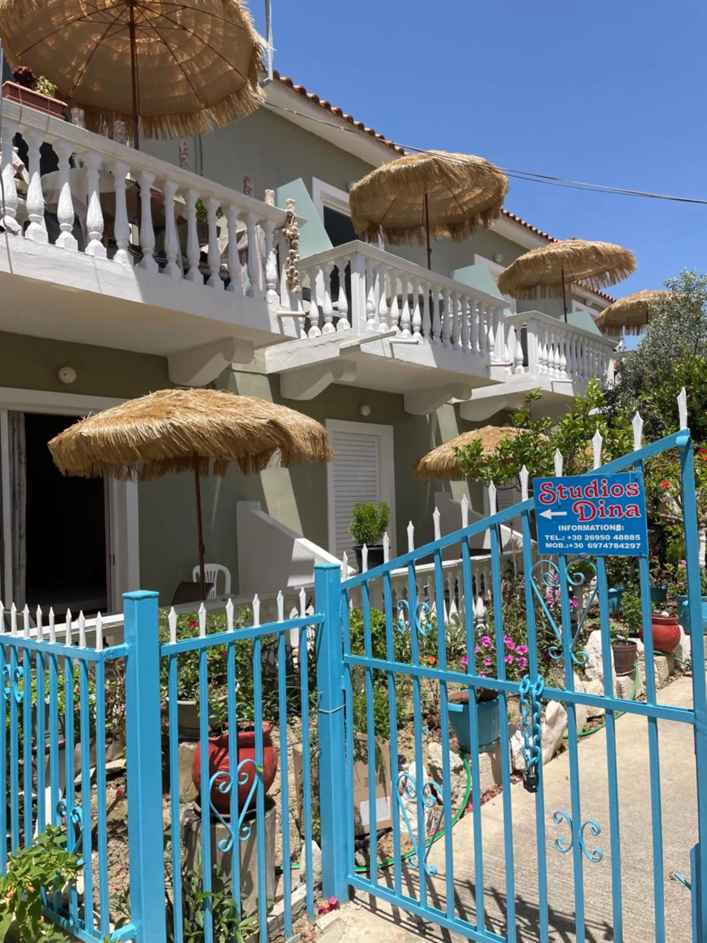 Dina Studios