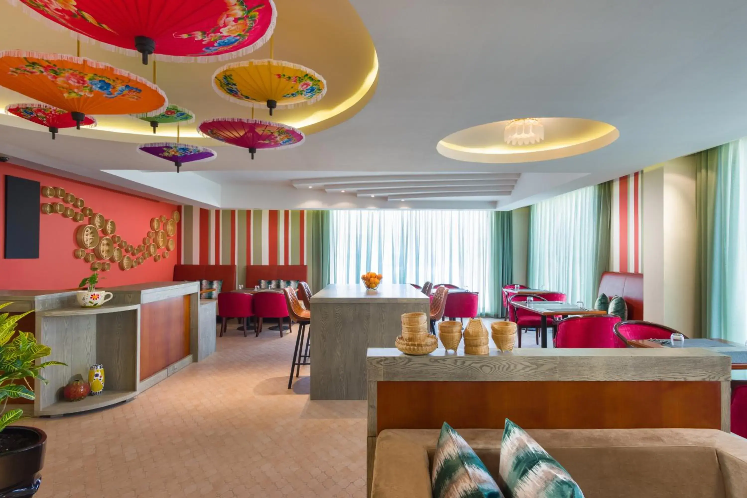 Restaurant/places to eat in Centara Life Muscat Dunes Hotel Restaurant/places to eat in Centara Life Muscat Dunes Hotel