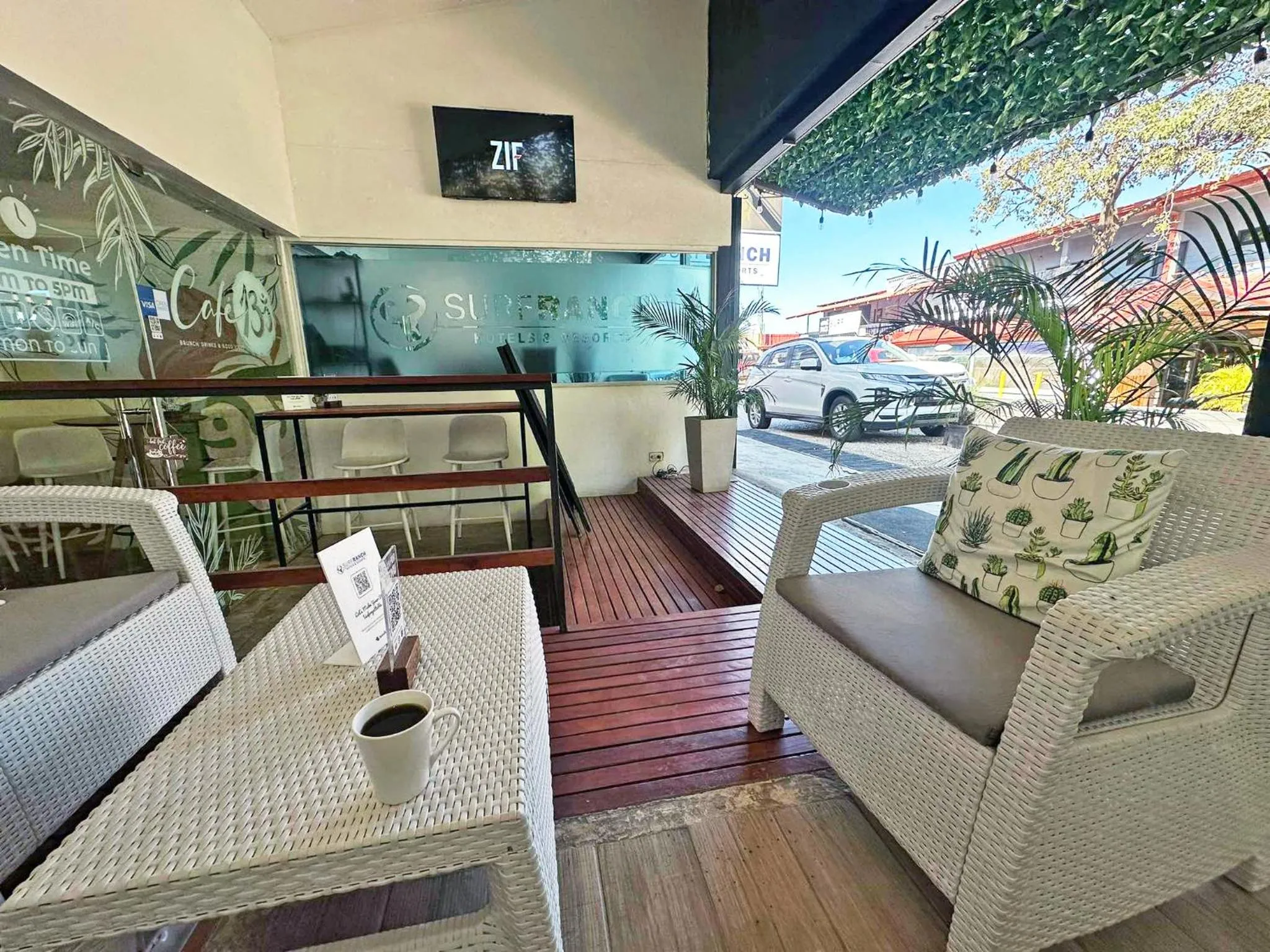 Dining area in Surf Ranch Tamarindo