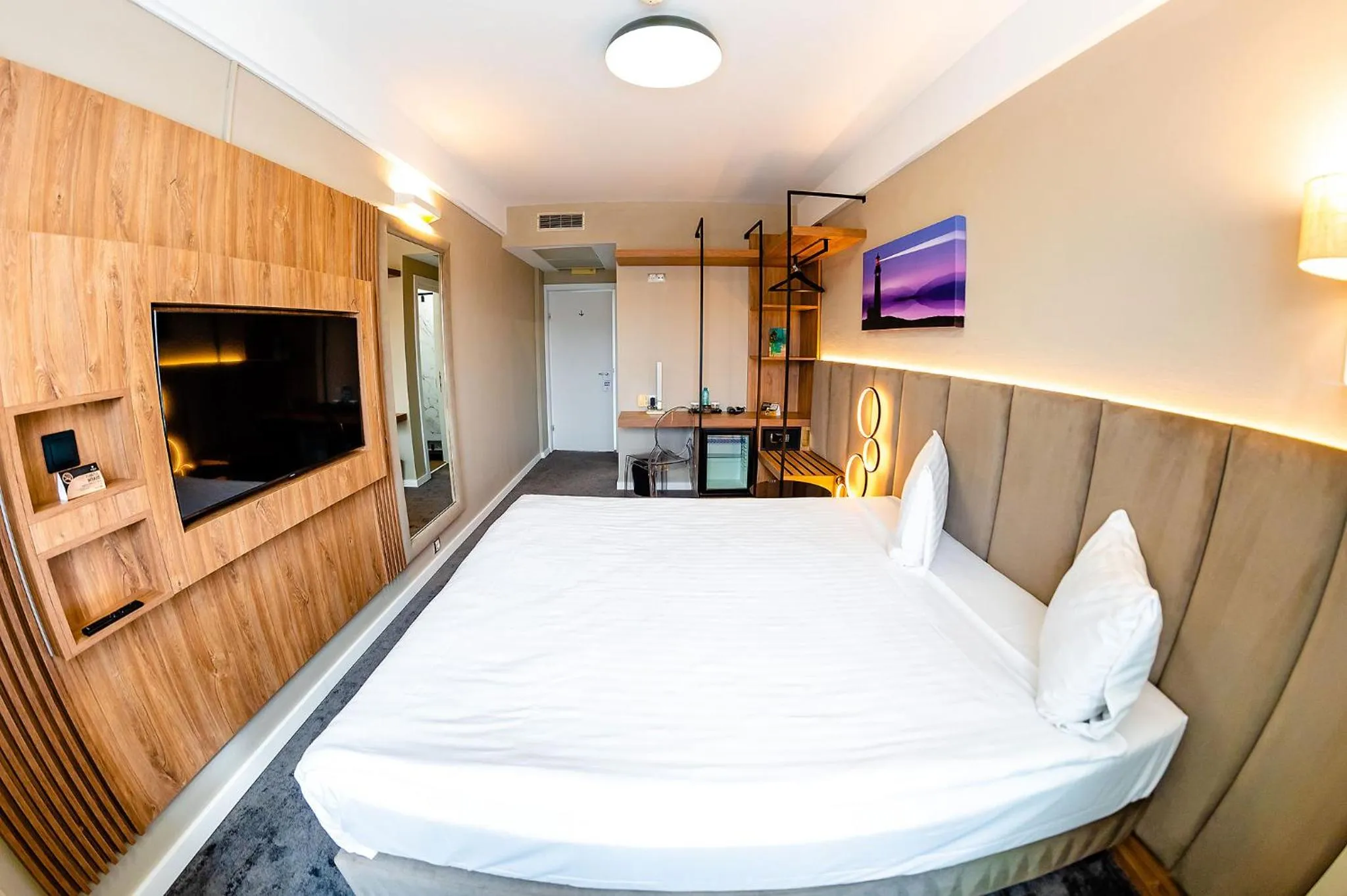 Bed in Business Hotel Conference Center & Spa