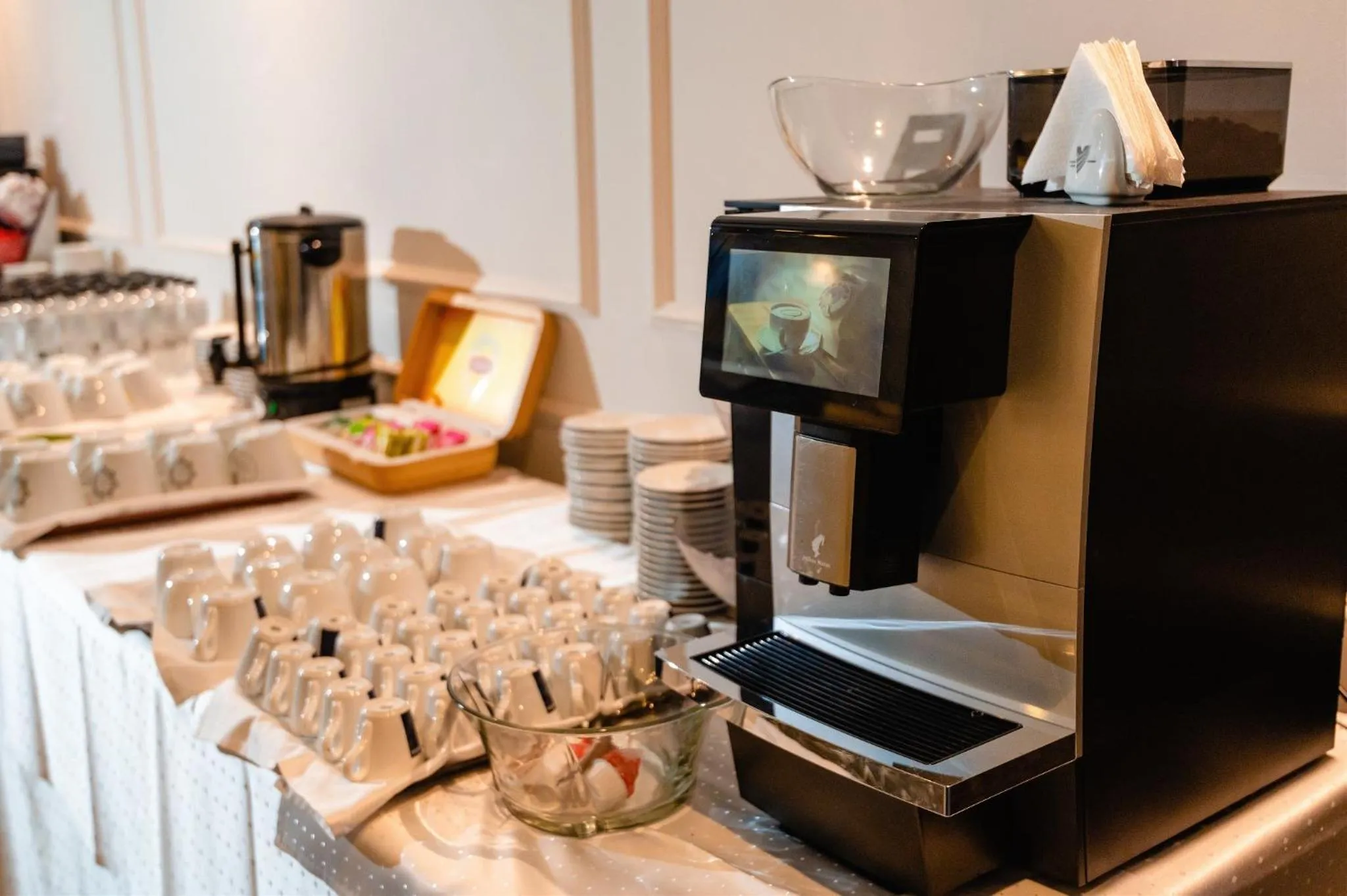 Business Hotel Conference Center & Spa