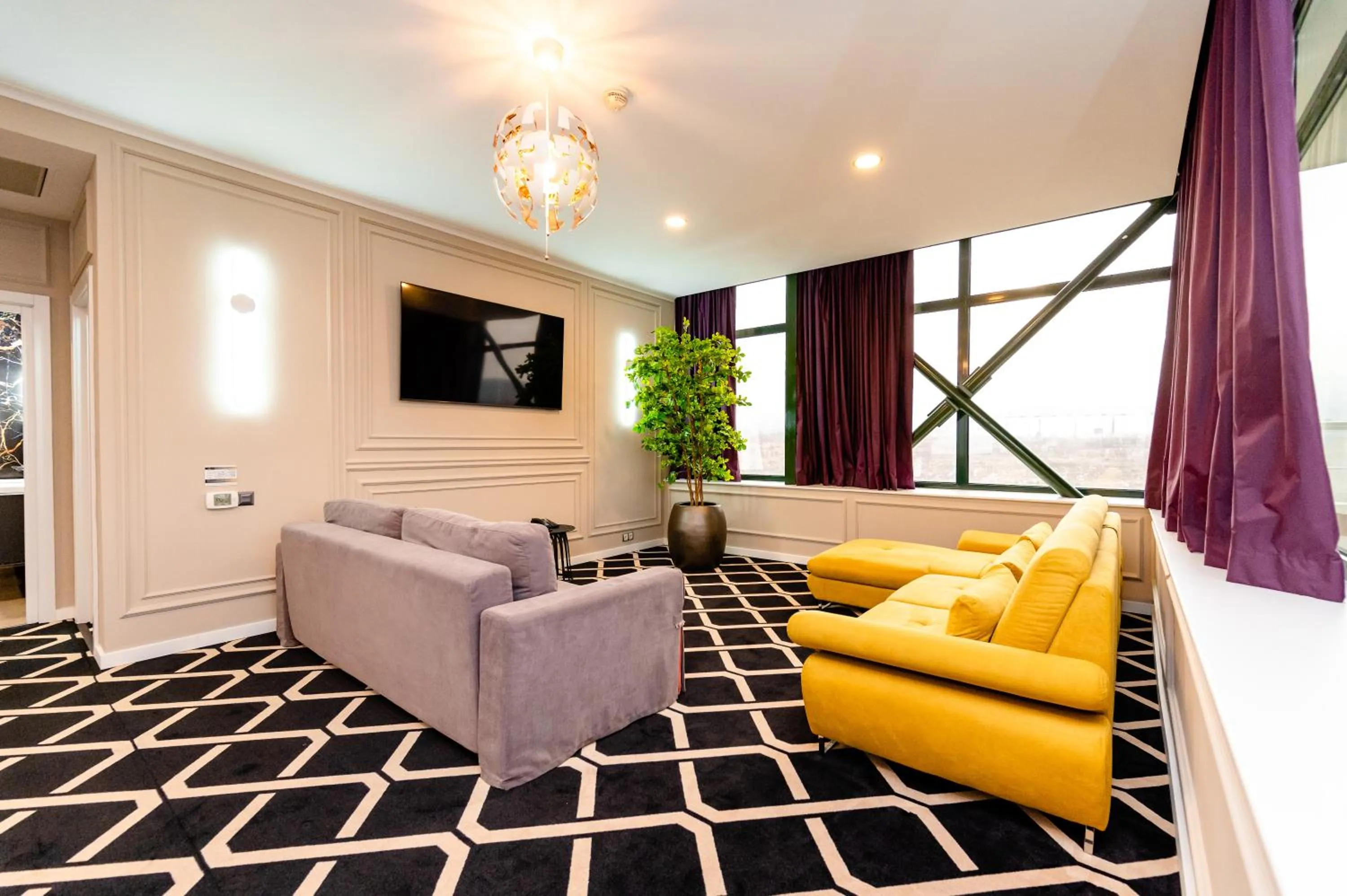 Business Hotel Conference Center & Spa