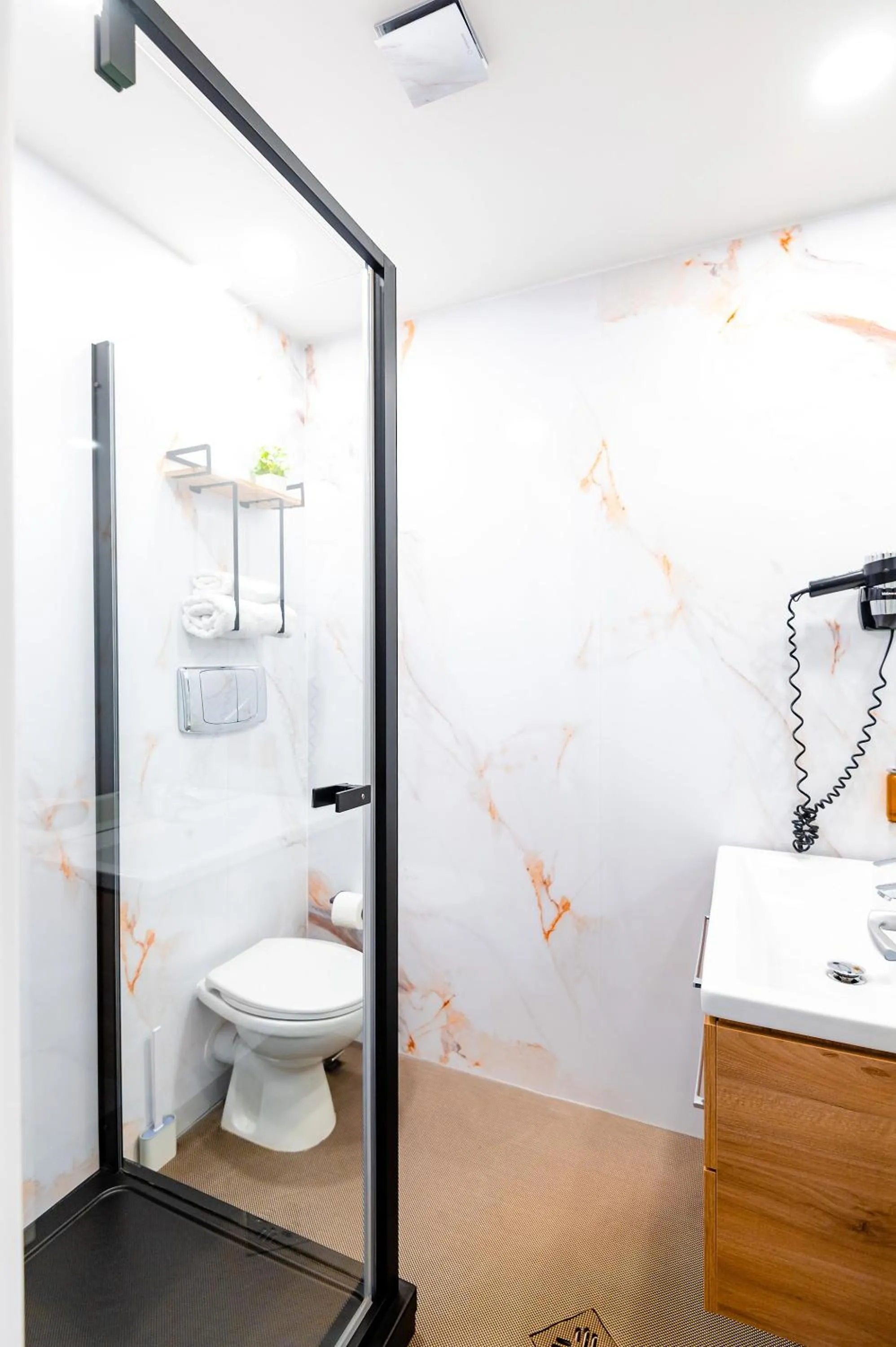 Business Hotel Conference Center & Spa