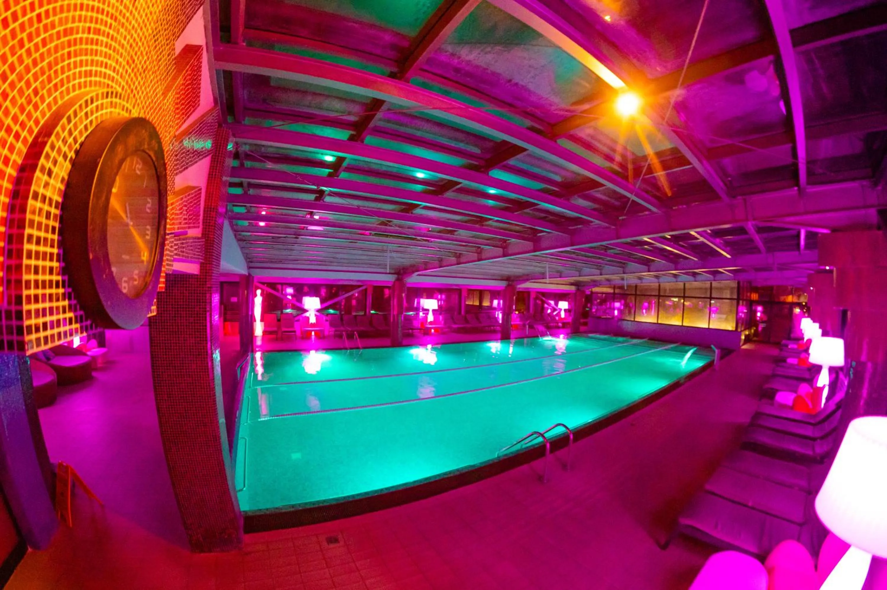 Business Hotel Conference Center & Spa