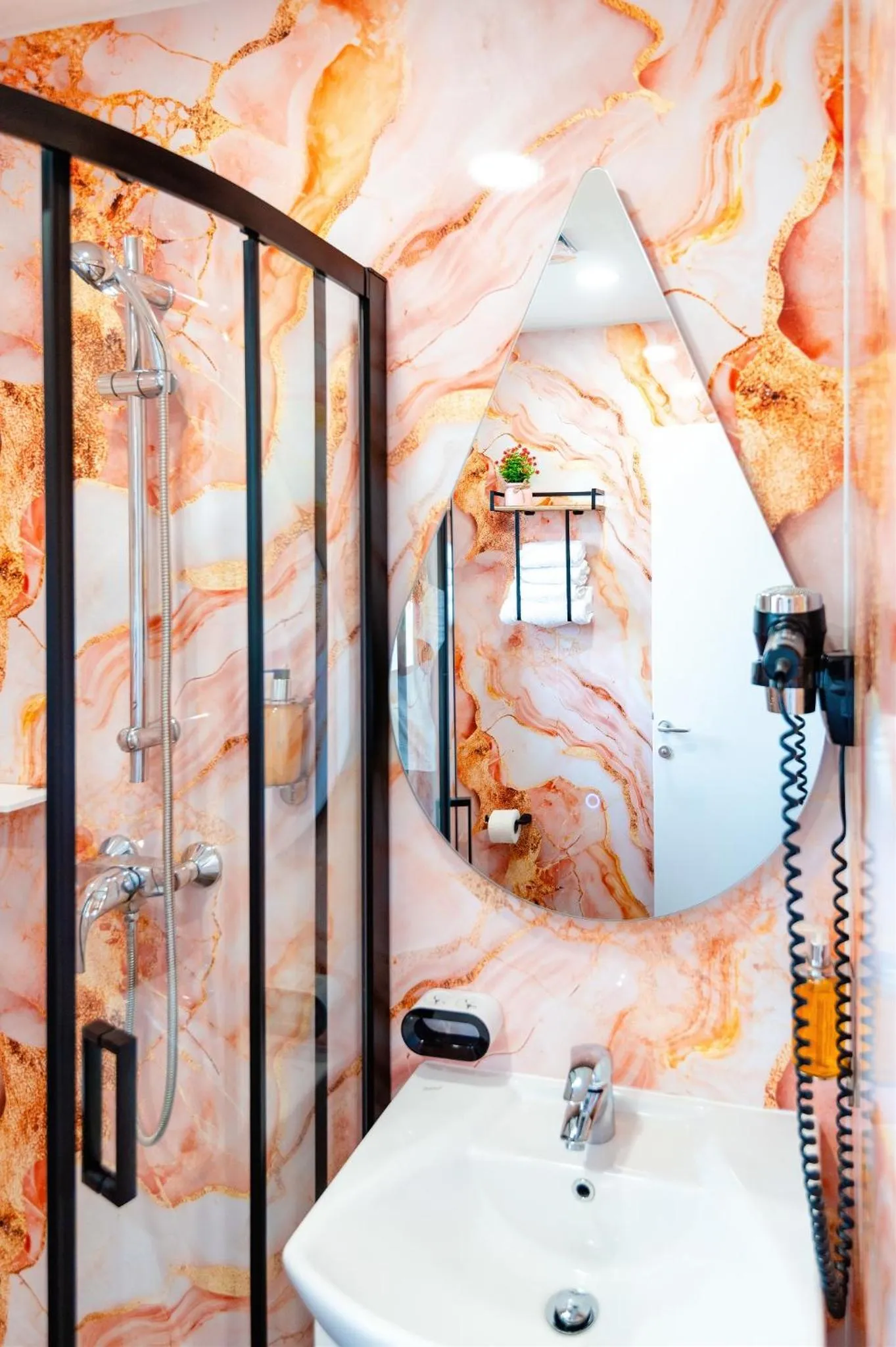 Business Hotel Conference Center & Spa