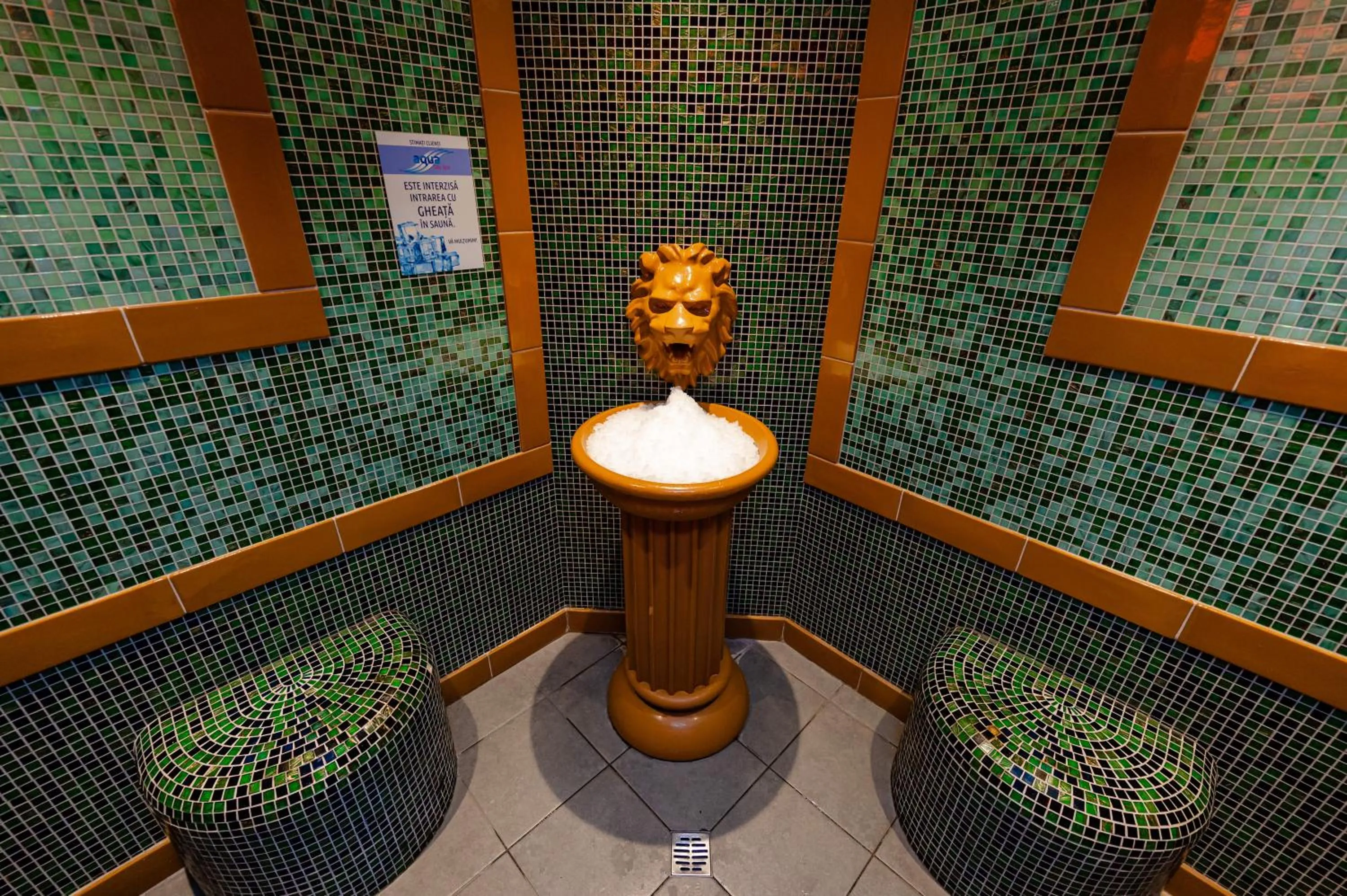 Business Hotel Conference Center & Spa