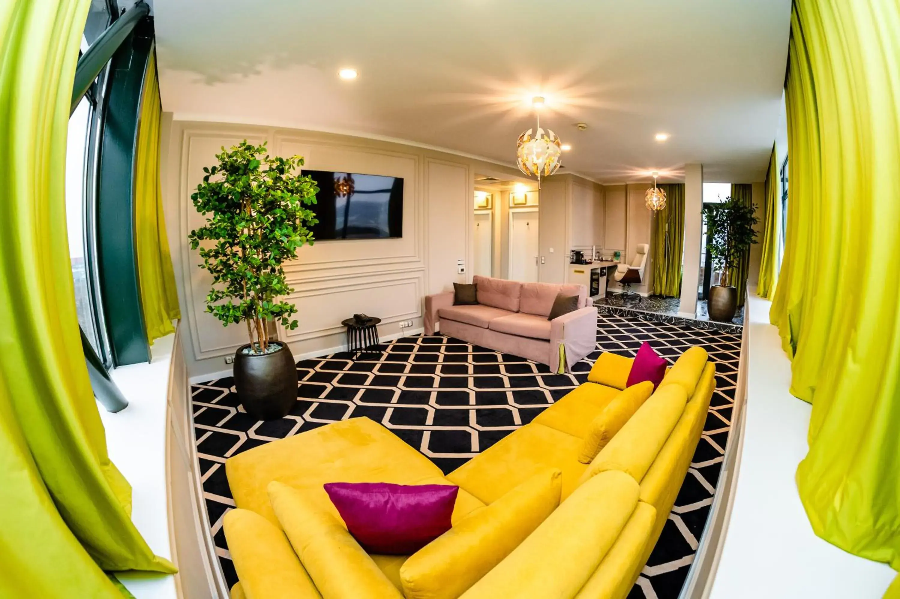 One Bedroom Penthouse Suite in Business Hotel Conference Center & Spa One Bedroom Penthouse Suite in Business Hotel Conference Center & Spa