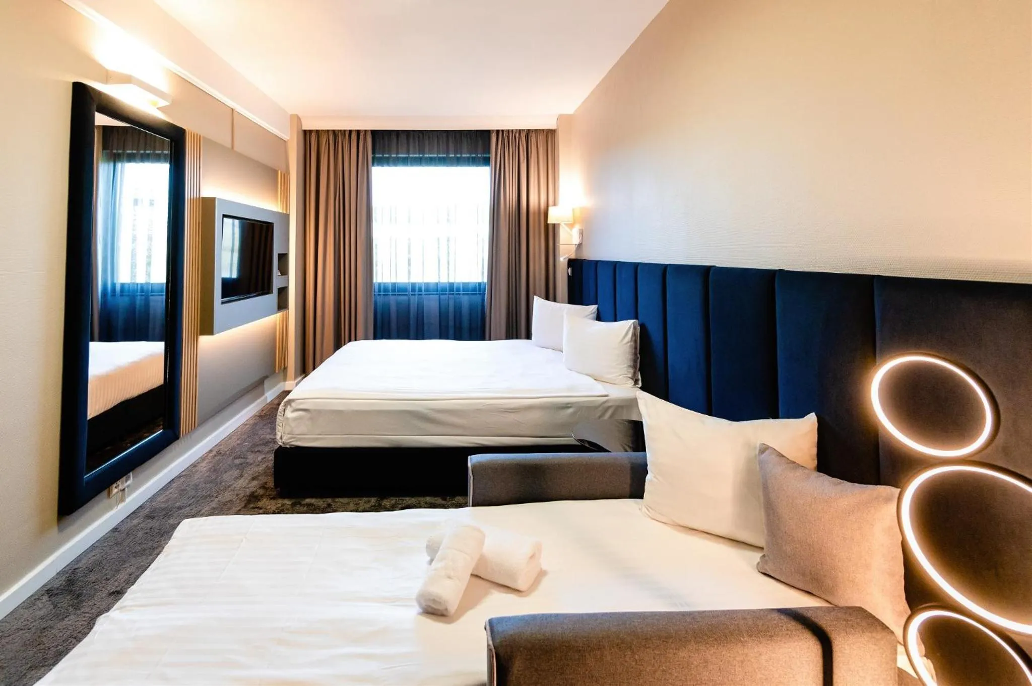 Bed in Business Hotel Conference Center & Spa