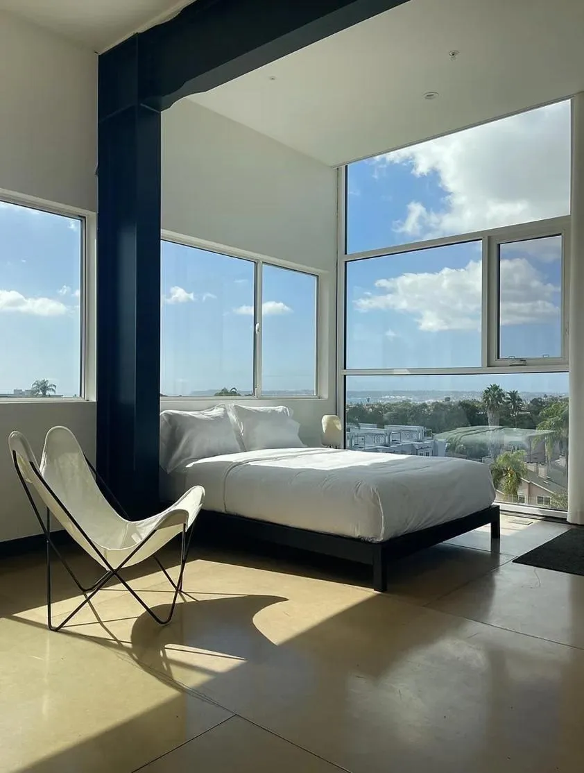 Bed in Abpopa Hillcrest